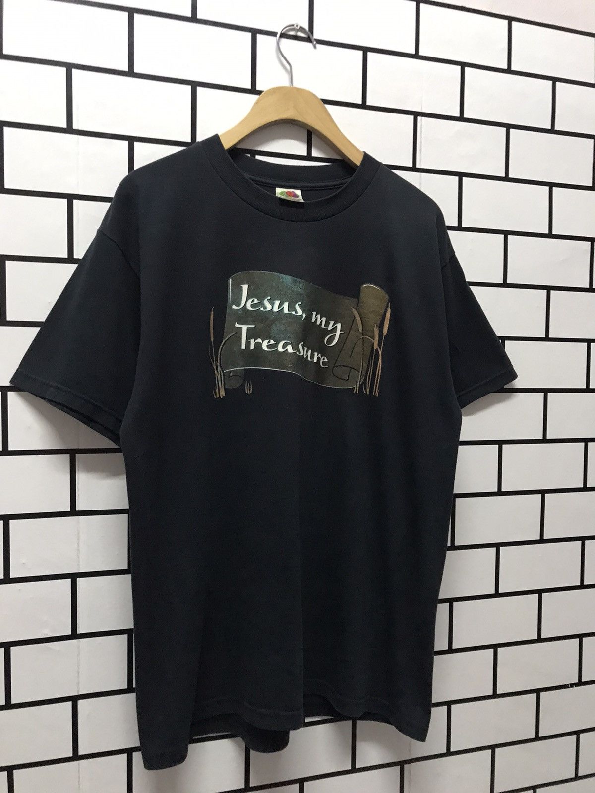 Vintage Vintage 90’s Jesus My Treasure Tshirt Size US M / EU 48-50 / 2 - 4 Thumbnail