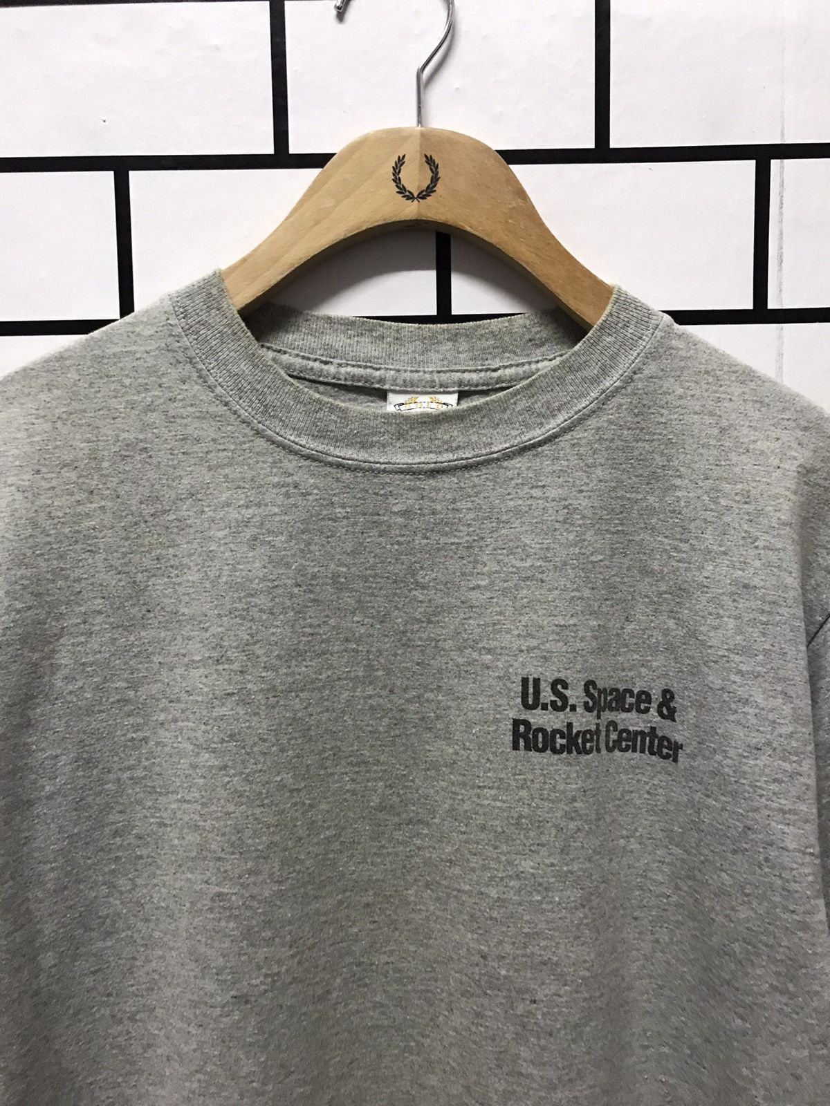 Arts & Science × NASA × Vintage Vintage 90’s Saturn V Tower U.S Space & Rocket center tshirt Size US M / EU 48-50 / 2 - 7 Thumbnail