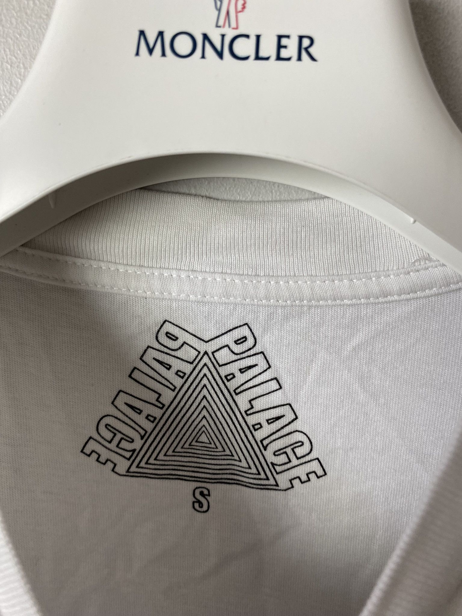 Palace Palace Burb t-shirt tee Size US S / EU 44-46 / 1 - 3 Thumbnail