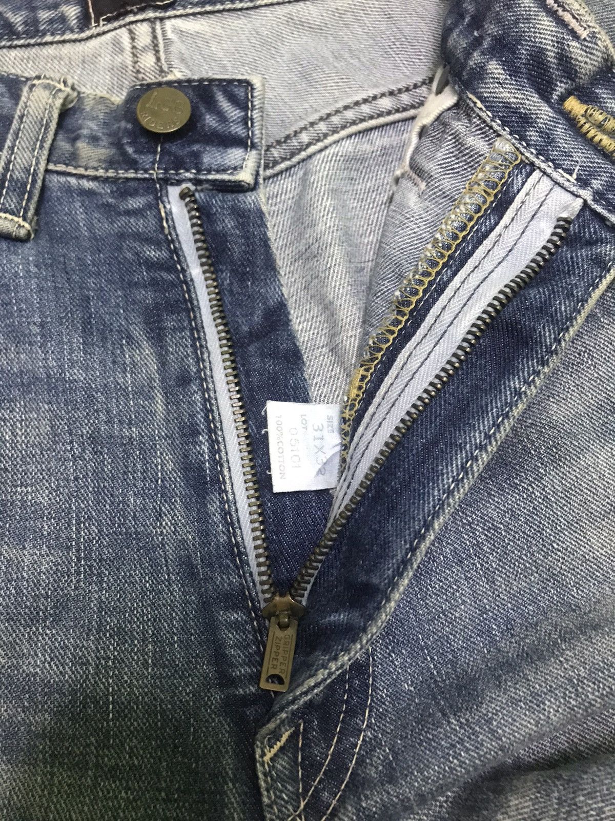 Lee Lee Vintage Straight Leg Jeans – Light Wash, Distressed Fade Size US 32 / EU 48 - 6 Thumbnail