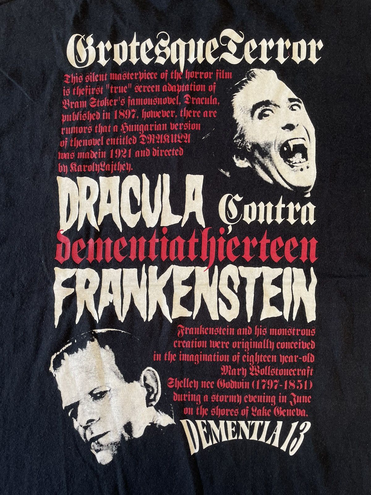 Expert Horror × Vintage Vintage DRACULA CONTRA FRANKENSTEIN horror movie 70s Size US XL / EU 56 / 4 - 1 Thumbnail