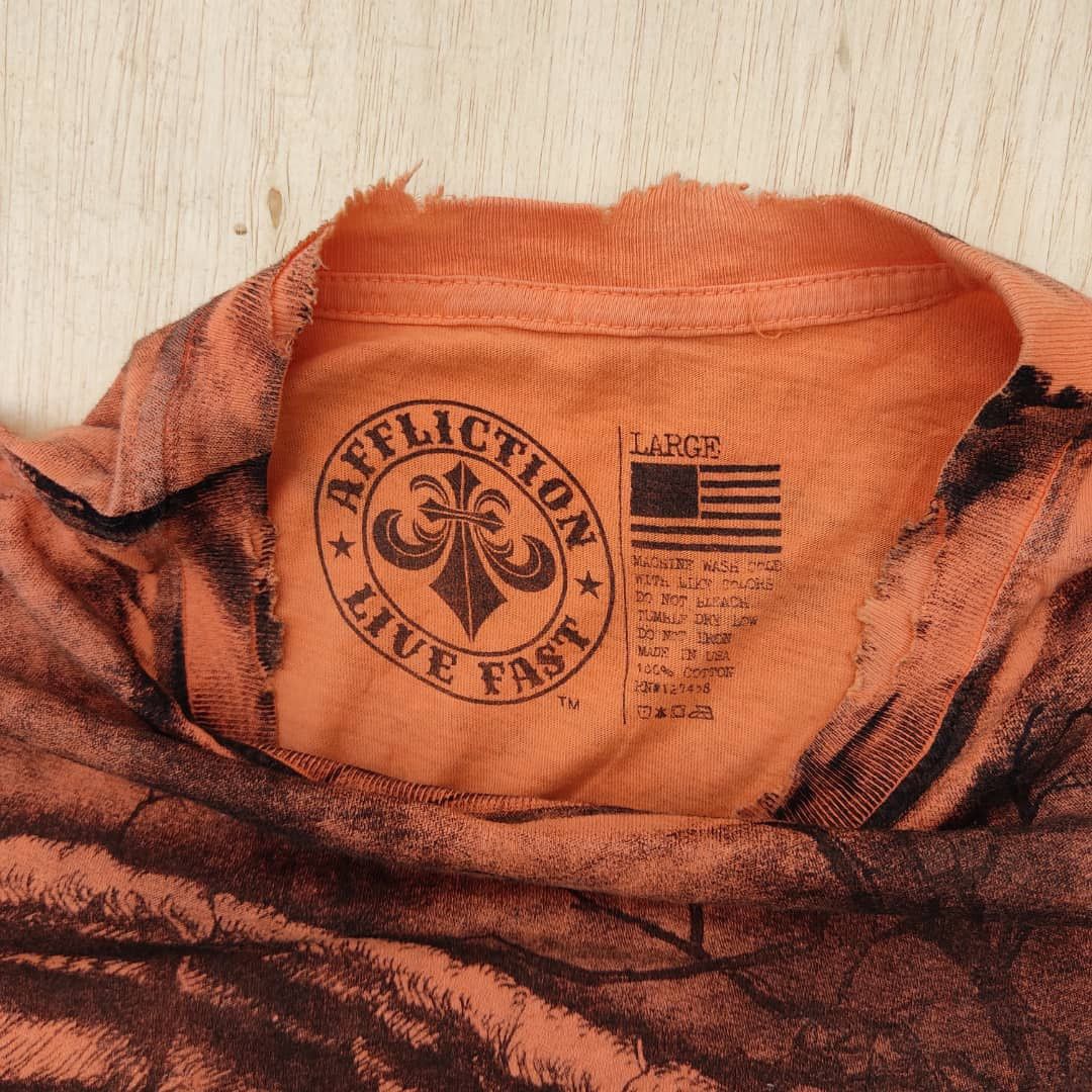 Vintage vintage tee D - 20 lucifer overprinted Size US L / EU 52-54 / 3 - 5 Thumbnail