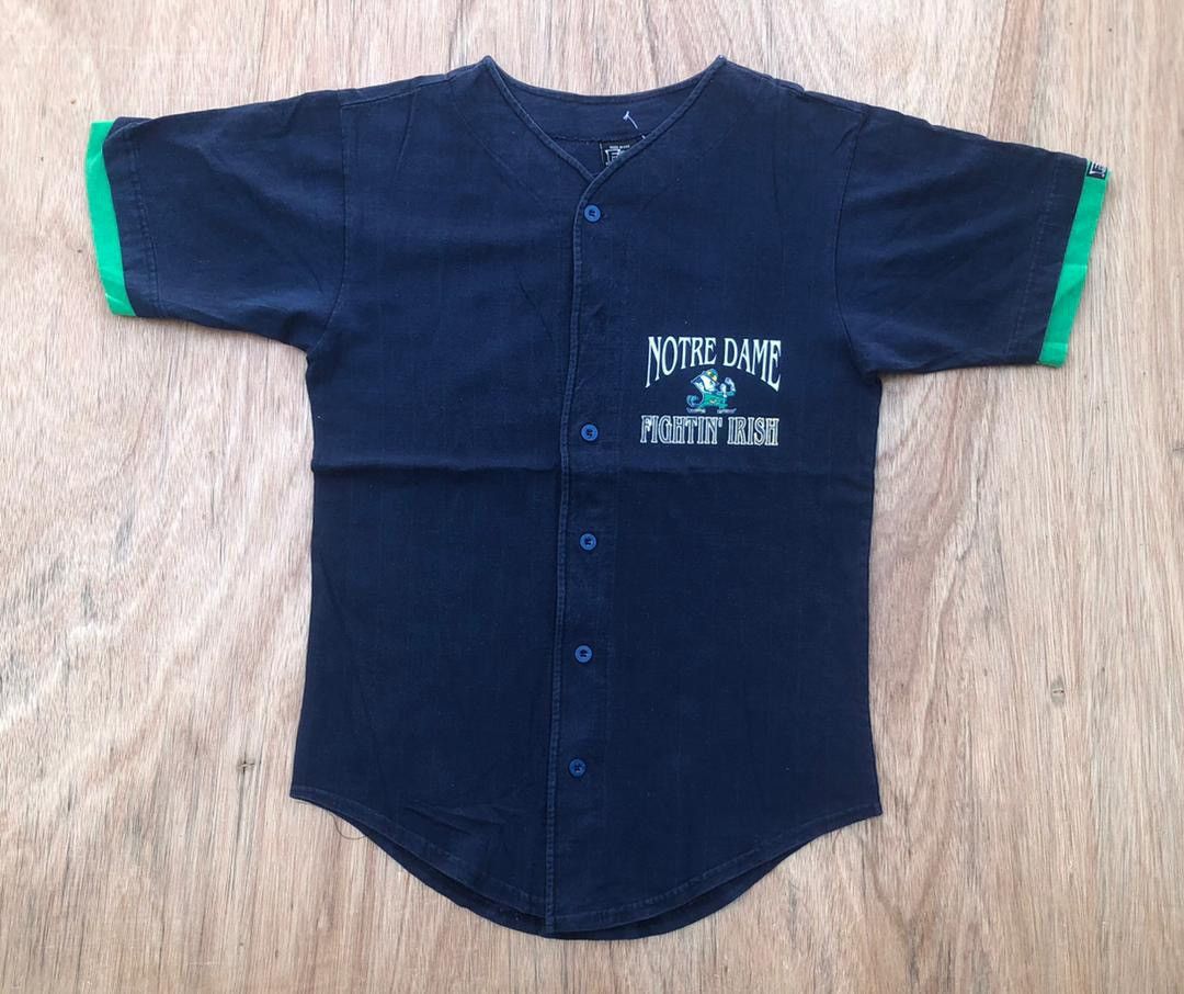 Vintage vintage tee notre dame C1 Size US M / EU 48-50 / 2 - 1 Thumbnail