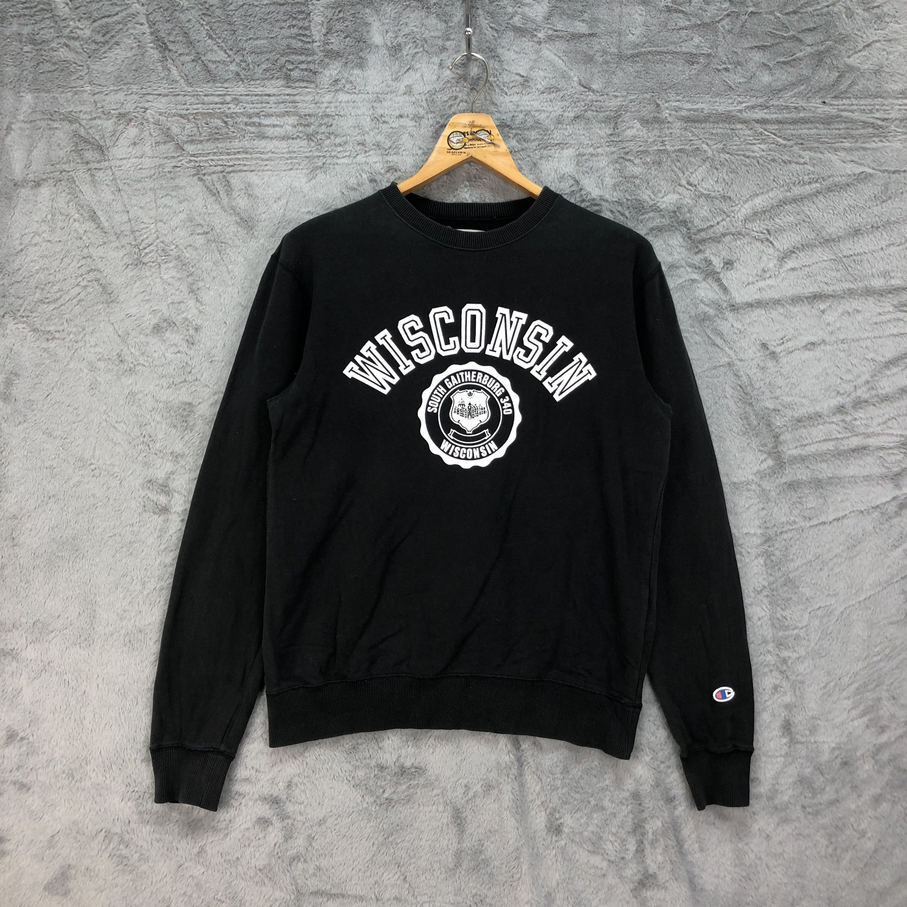 Champion Champion WISCONSIN Black Sweatshirts #4602-160 Size M / US 6-8 / IT 42-44 - 1 Thumbnail