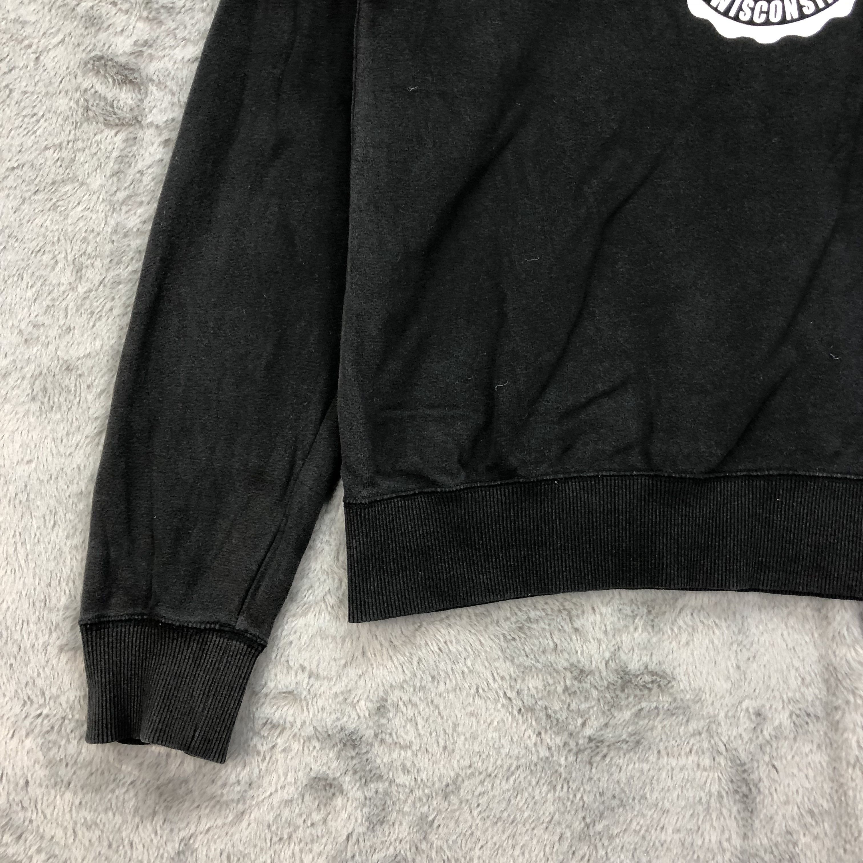 Champion Champion WISCONSIN Black Sweatshirts #4602-160 Size M / US 6-8 / IT 42-44 - 5 Thumbnail