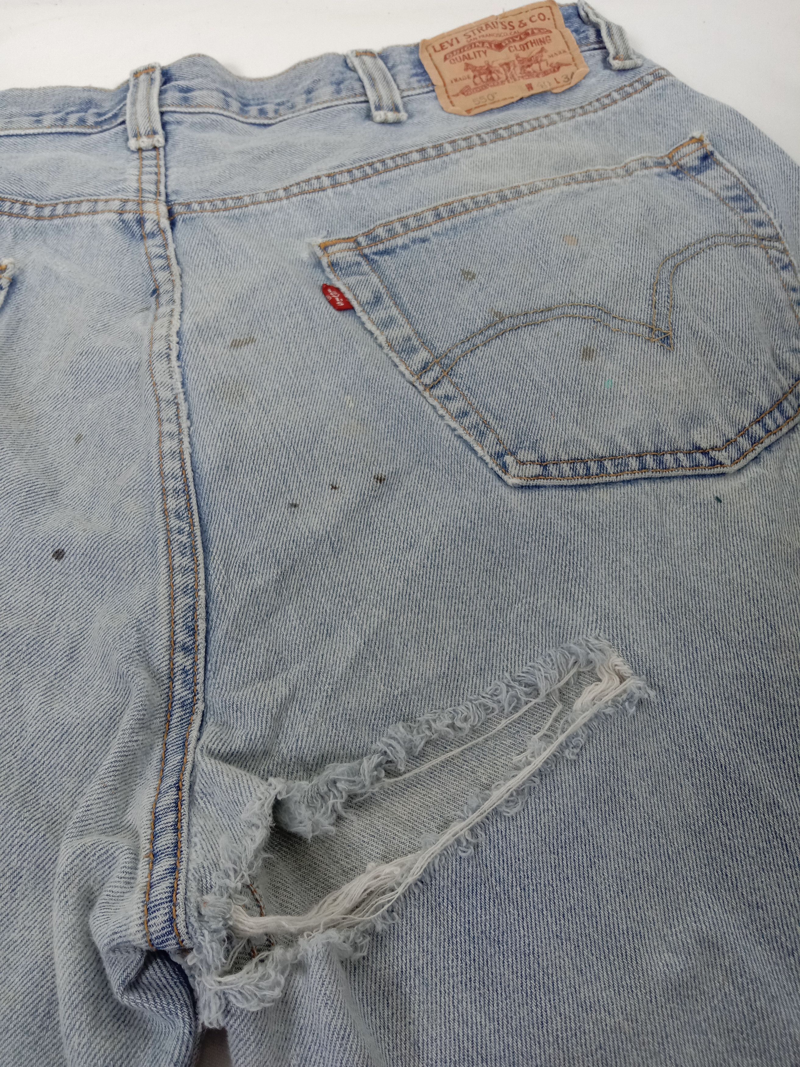 Levi's Vintage Levi's 550 Jeans Light Wash Distressed Denim Size US 40 / EU 56 - 9 Thumbnail