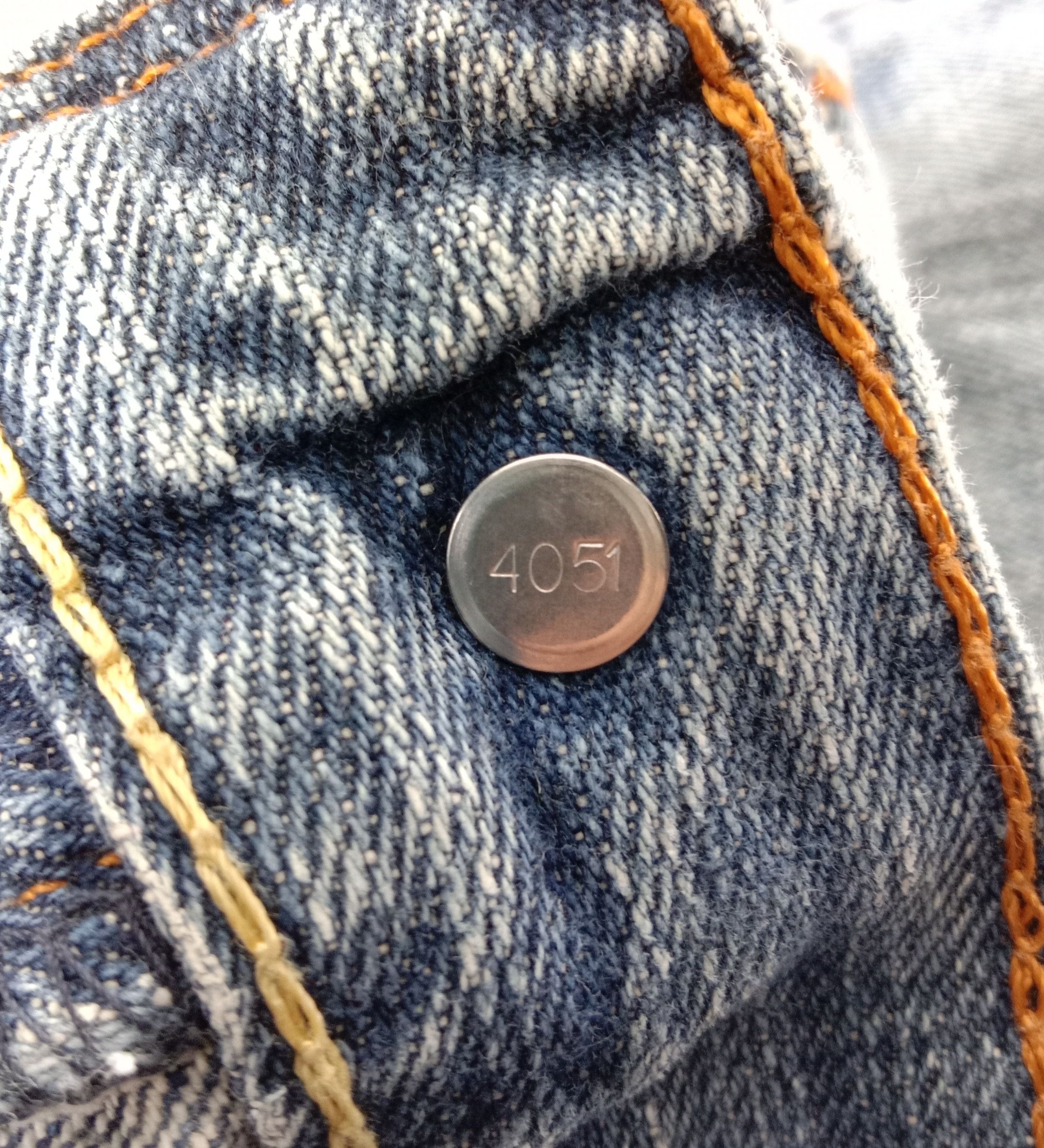 Levi's Vintage Levi's 505 Jeans Straight Fit Distressed Denim Size US 34 / EU 50 - 11 Thumbnail