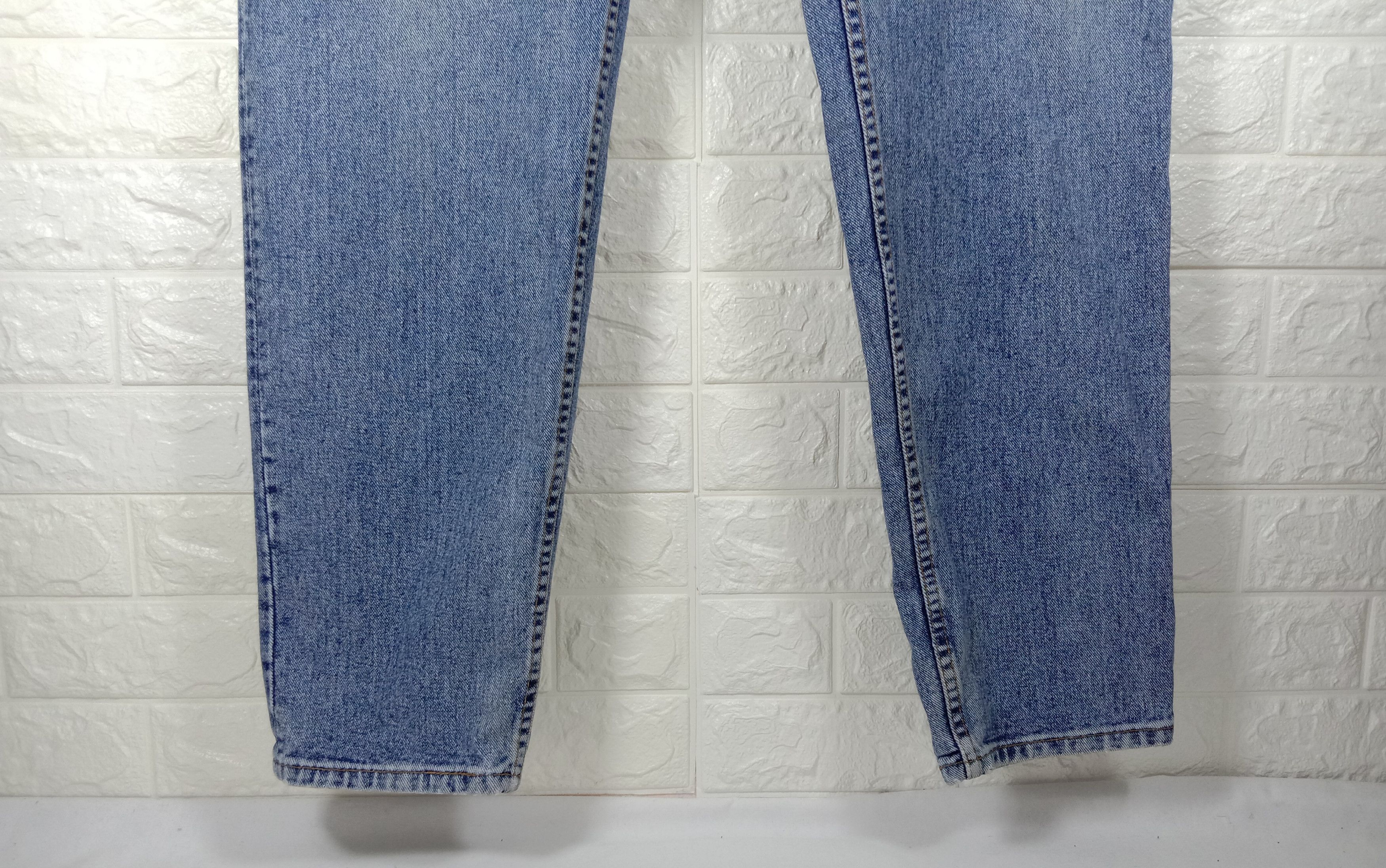 Levi's Vintage 90s Levi’s 550 Jeans Blue Wash Denim Size US 36 / EU 52 - 4 Thumbnail