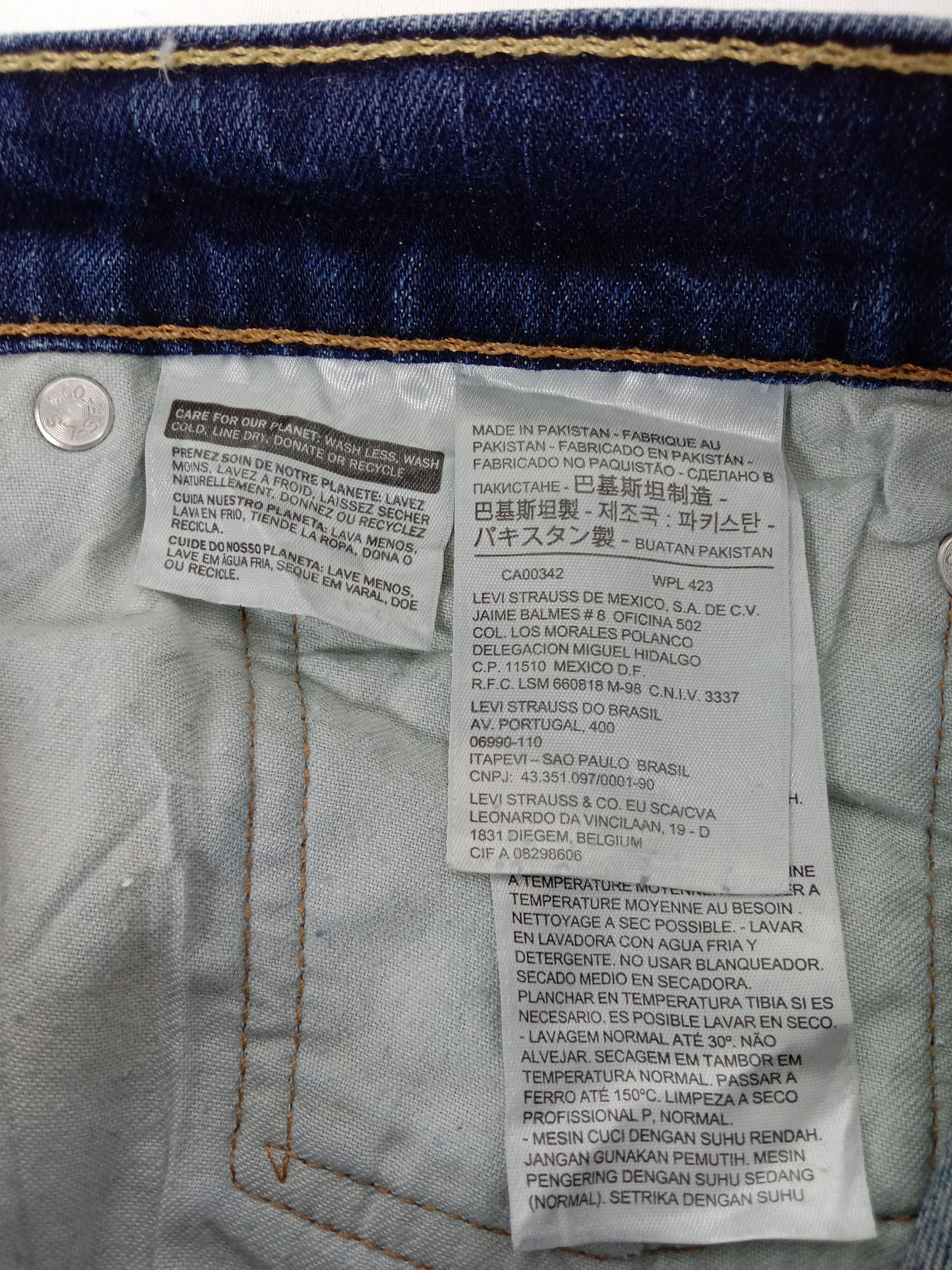 Levi's Vintage Levi's 511 Jeans Slim Cut Paint Splatter Denim Size US 34 / EU 50 - 18 Thumbnail