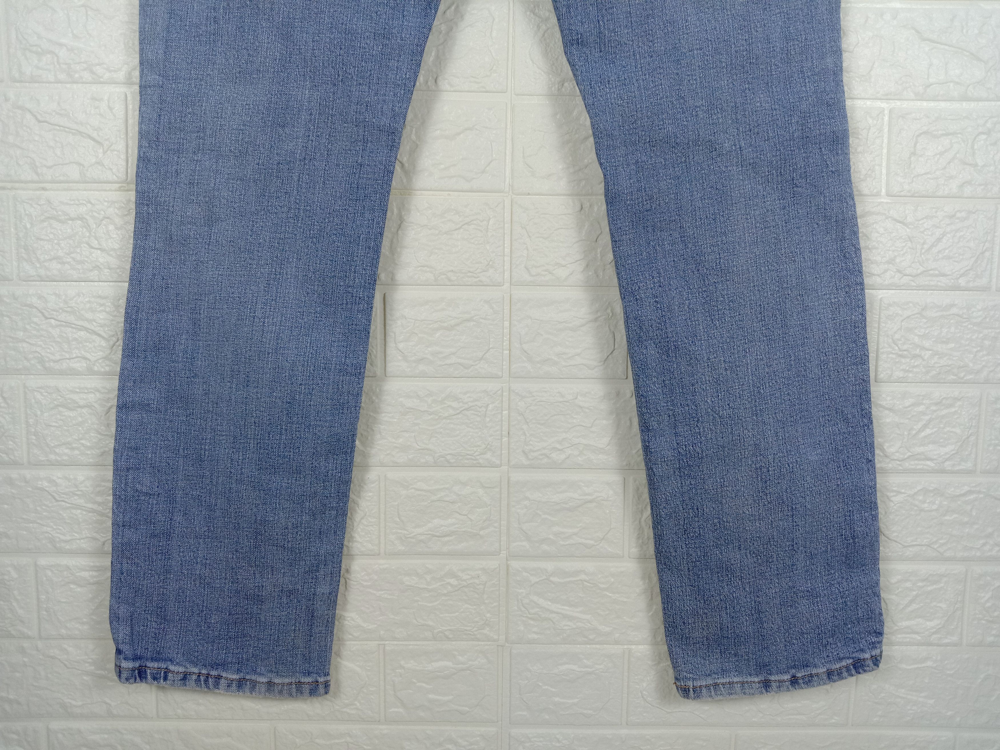 Levi's Vintage Levi's 526 Jeans Slender Straight Light Wash Denim Size 34" / US 12 / IT 48 - 8 Thumbnail