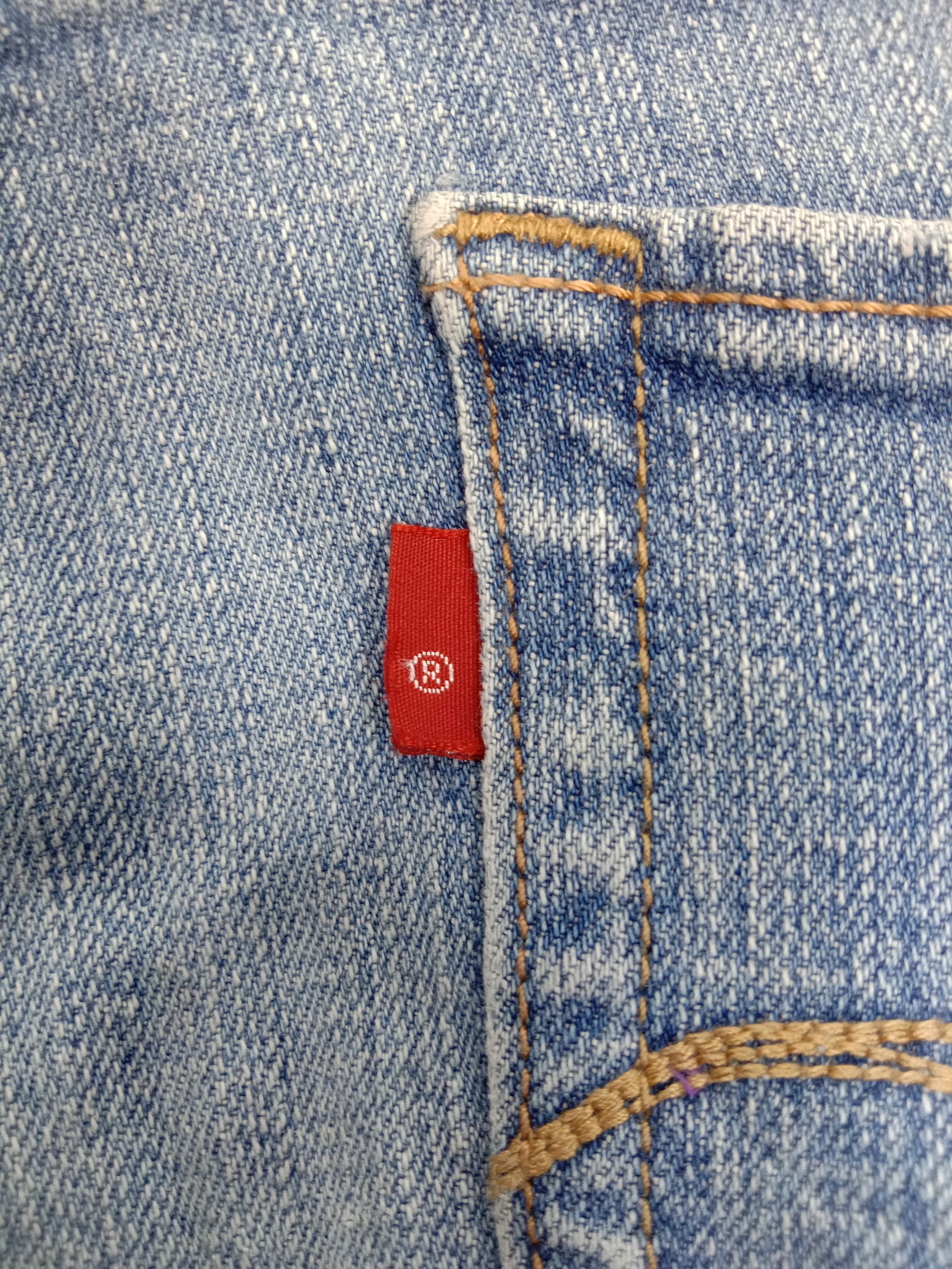 Levi's Vintage Levi's 526 Jeans Slender Straight Light Wash Denim Size 34" / US 12 / IT 48 - 14 Thumbnail