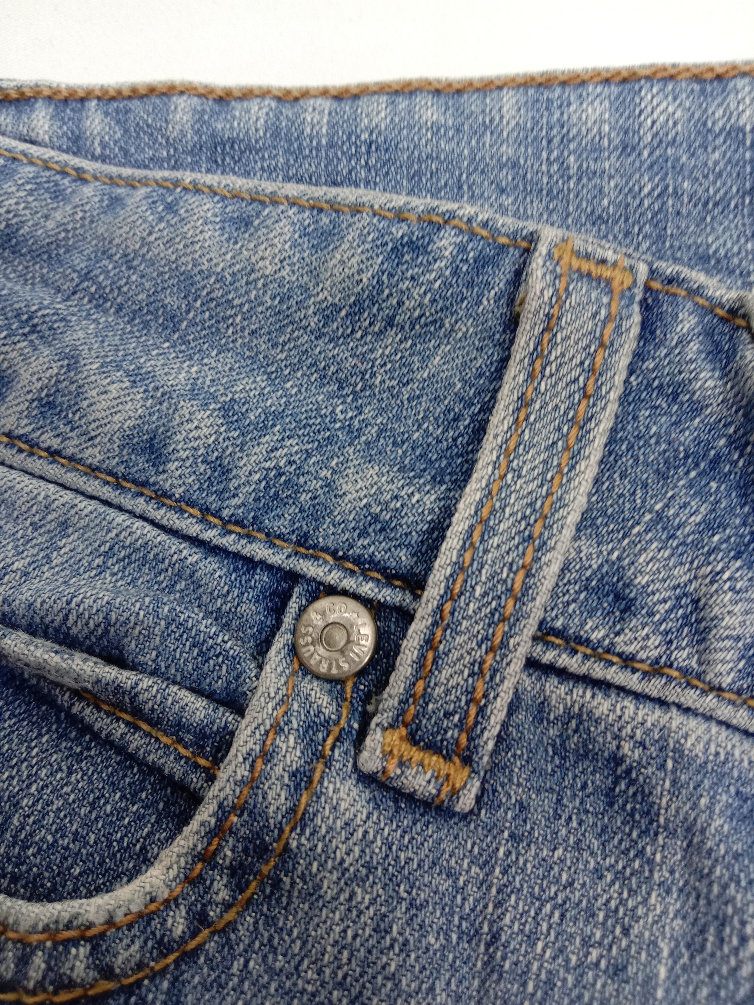 Levi's Vintage Levi's 526 Jeans Slender Straight Light Wash Denim Size 34" / US 12 / IT 48 - 13 Thumbnail