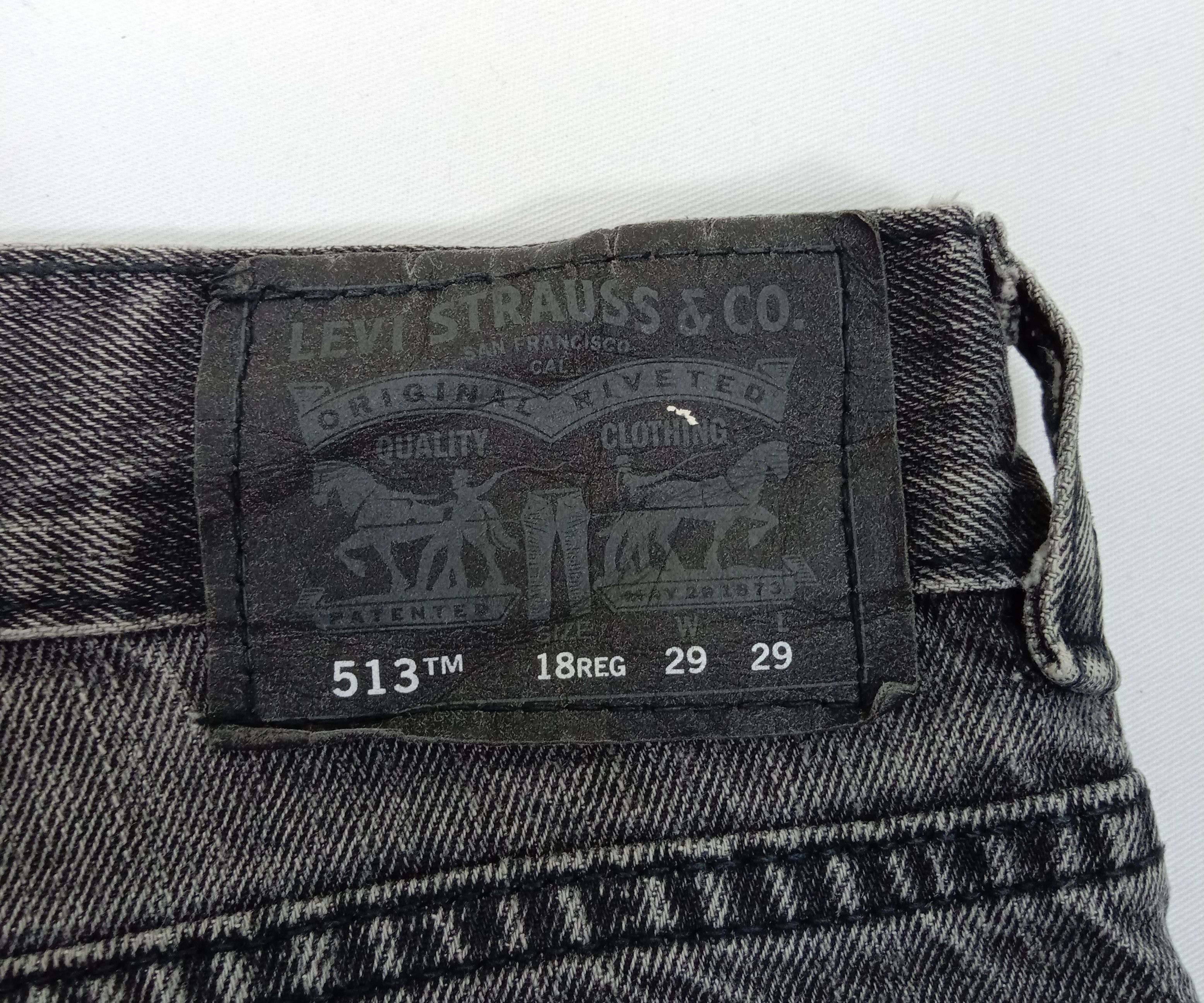 Levi's Vintage Levi's 513 Jeans Faded Black Slim Straight Denim Size 29" - 16 Thumbnail