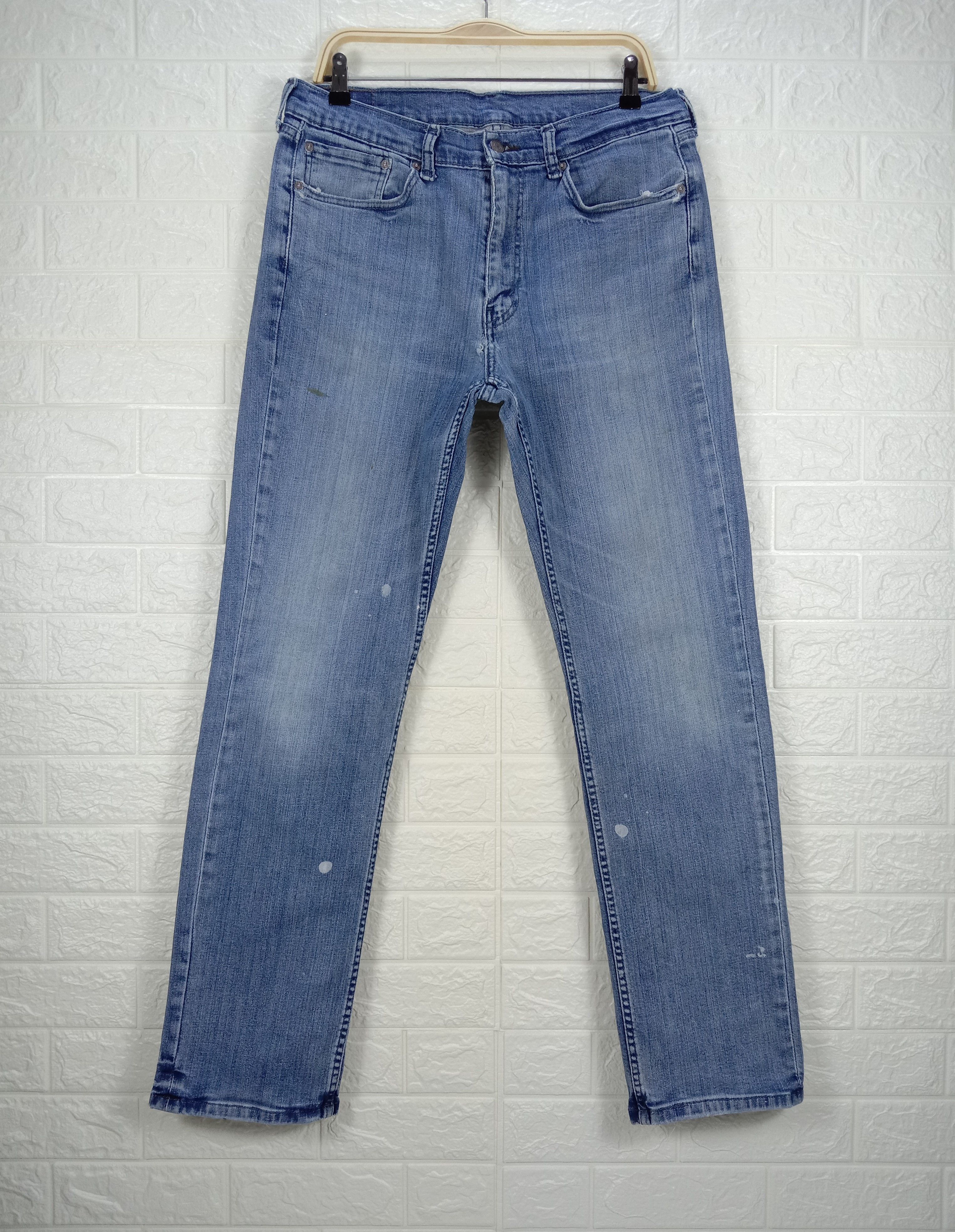 image of Levis x Levis Vintage Clothing Vintage Levi's 514 Jeans Blue Wash Straight Fit Denim (Size 34)