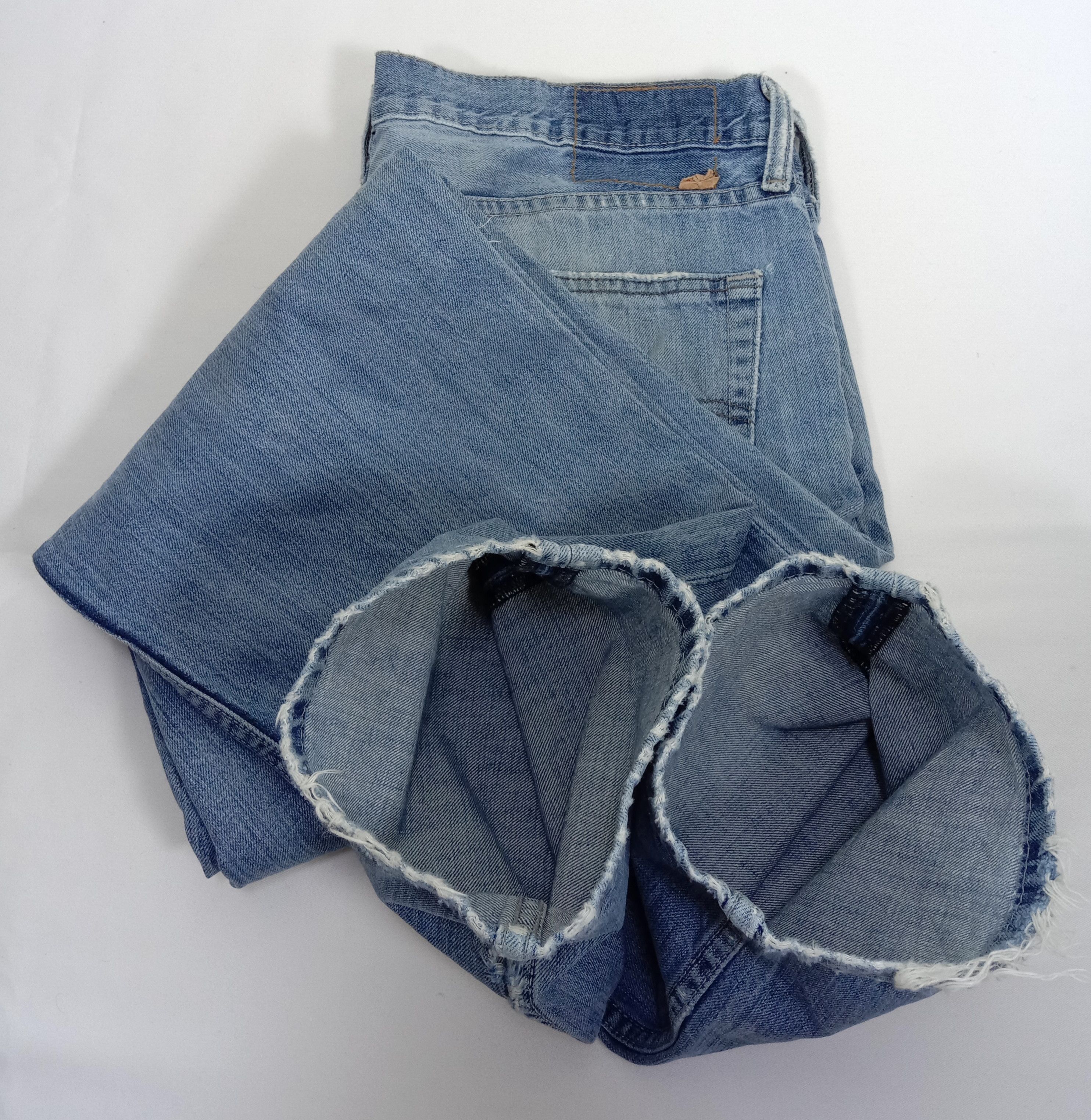 Levi's Vintage Levi's 514 Jeans Light Wash Distressed Denim Size US 34 / EU 50 - 19 Thumbnail