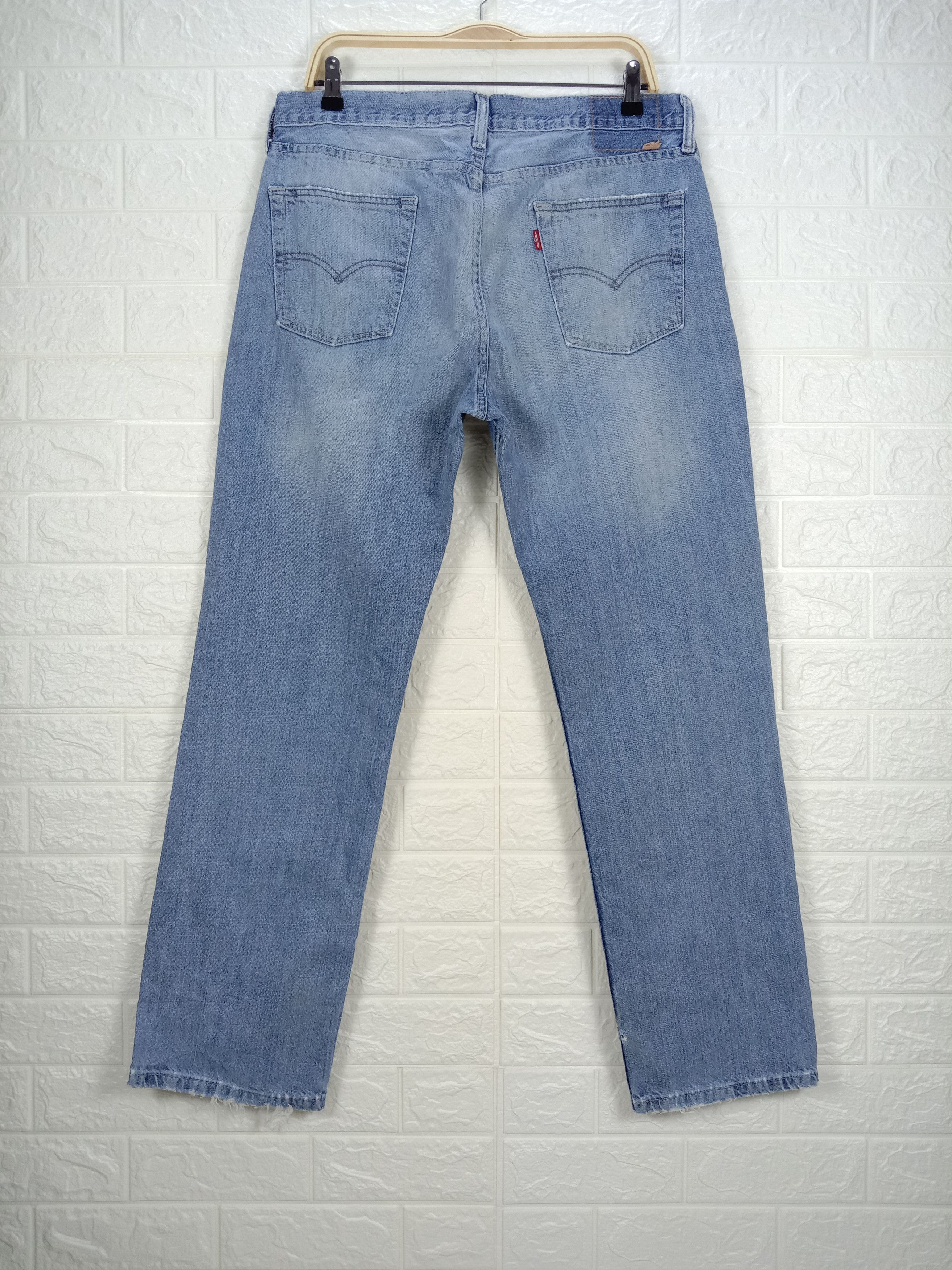 Levi's Vintage Levi's 514 Jeans Light Wash Distressed Denim Size US 34 / EU 50 - 5 Thumbnail