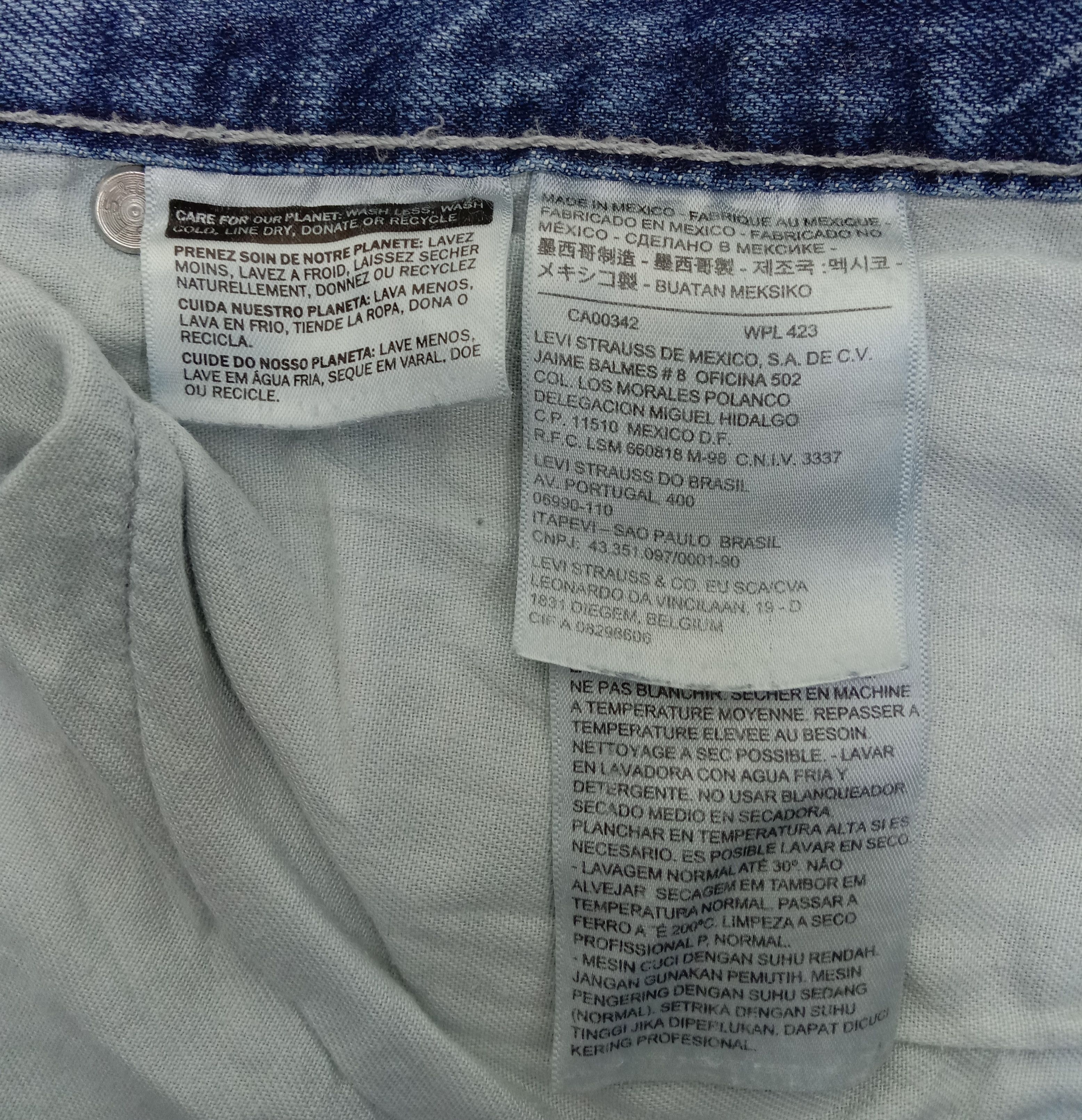Levi's Vintage Levi's 514 Jeans Light Wash Distressed Denim Size US 34 / EU 50 - 17 Thumbnail