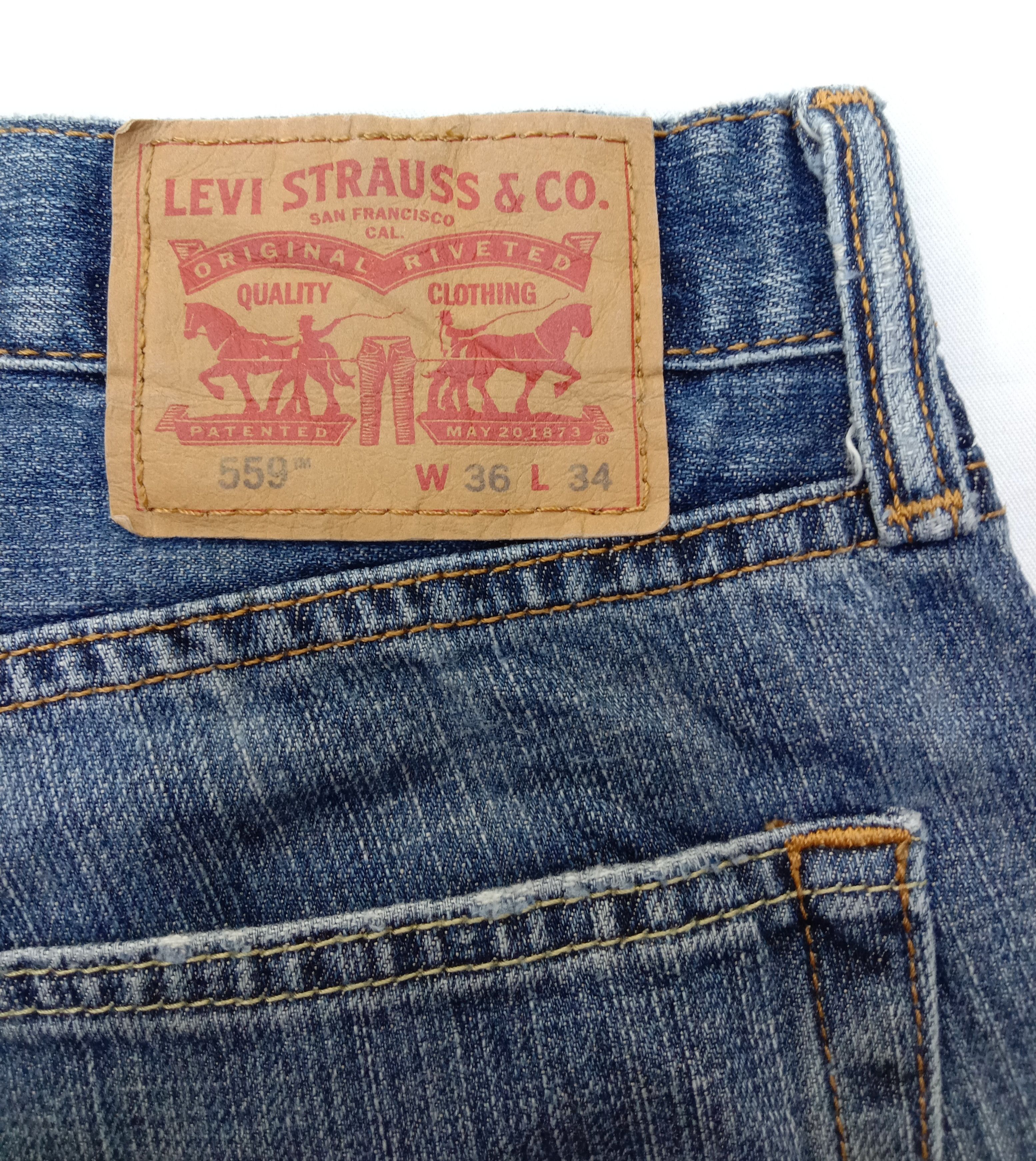 Levi's Vintage Levi's 559 Jeans Relaxed Straight Distressed Denim Size US 36 / EU 52 - 16 Thumbnail