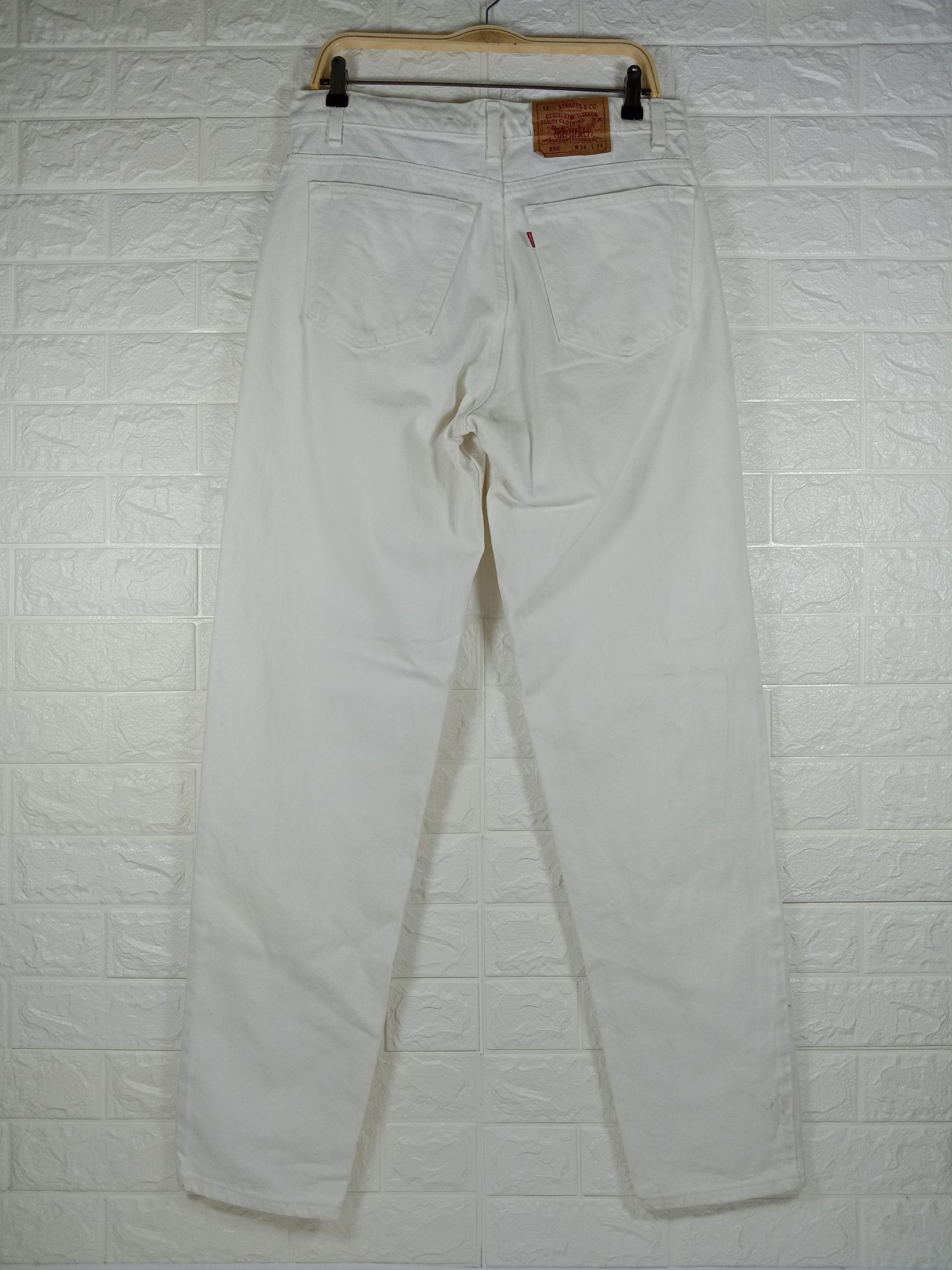 Levi's Vintage Levi's 550 Jeans Relaxed Fit White Denim Size US 33 - 5 Thumbnail