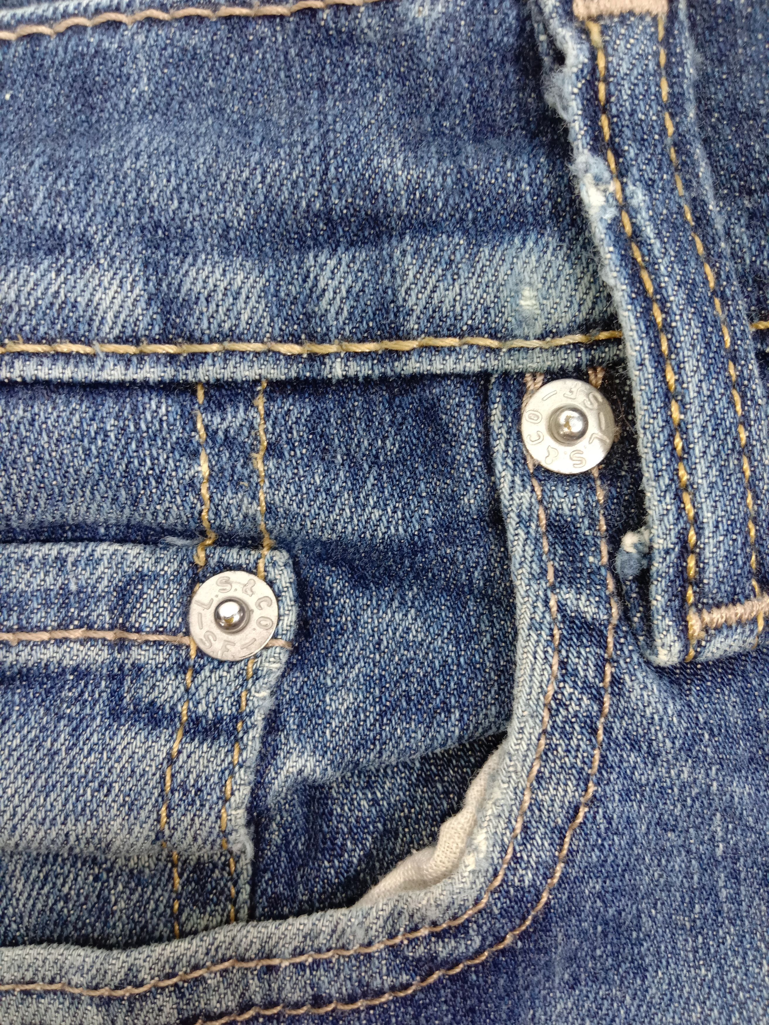 Levi's Vintage Levi’s 513 Jeans Blue Wash Distressed Denim Size US 32 / EU 48 - 13 Thumbnail