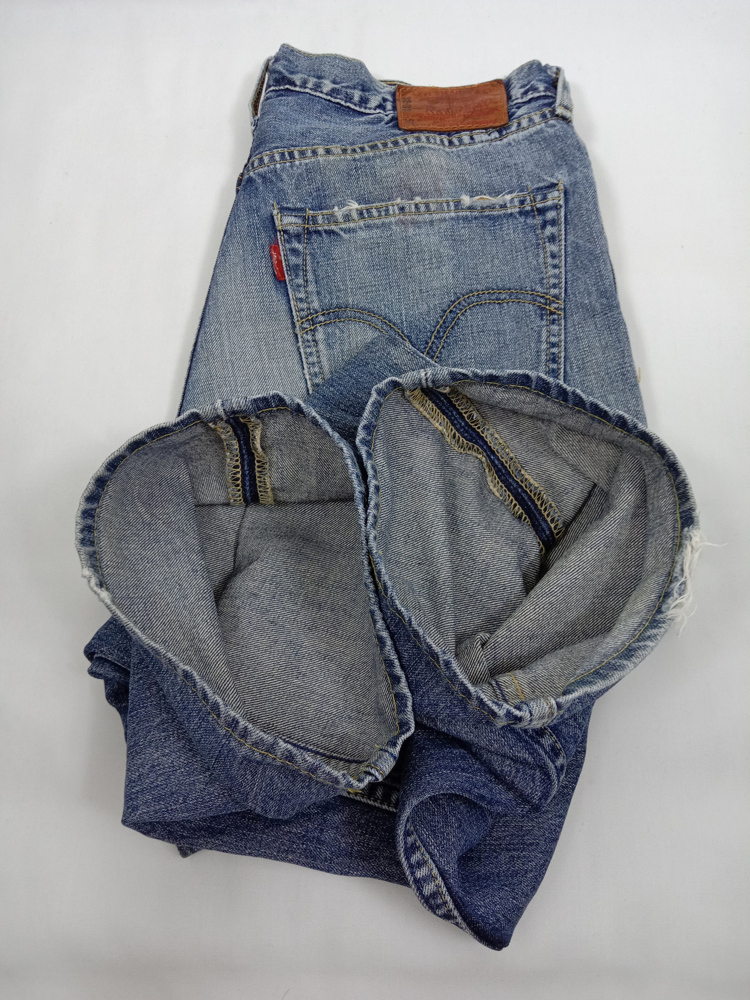 Levi's Vintage Levi’s 507 Jeans Earth Tone Distressed Denim Size US 32 / EU 48 - 19 Thumbnail