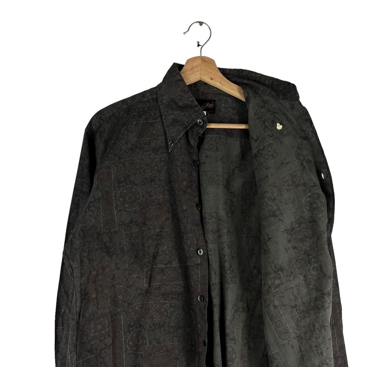 Needles VINTAGE HOGGS NEPENTHES NEEDLES SHIRT BATIK DESIGN OVERPRINT Size US M / EU 48-50 / 2 - 7 Thumbnail