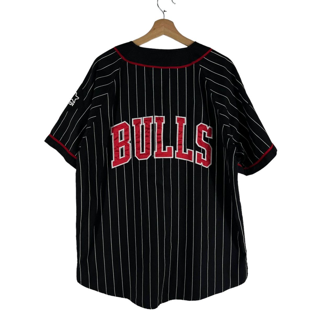 NBA VINTAGE CHICAGO BULLS STARTER BIG LOGO PINSTRIPED Size US L / EU 52-54 / 3 - 5 Thumbnail