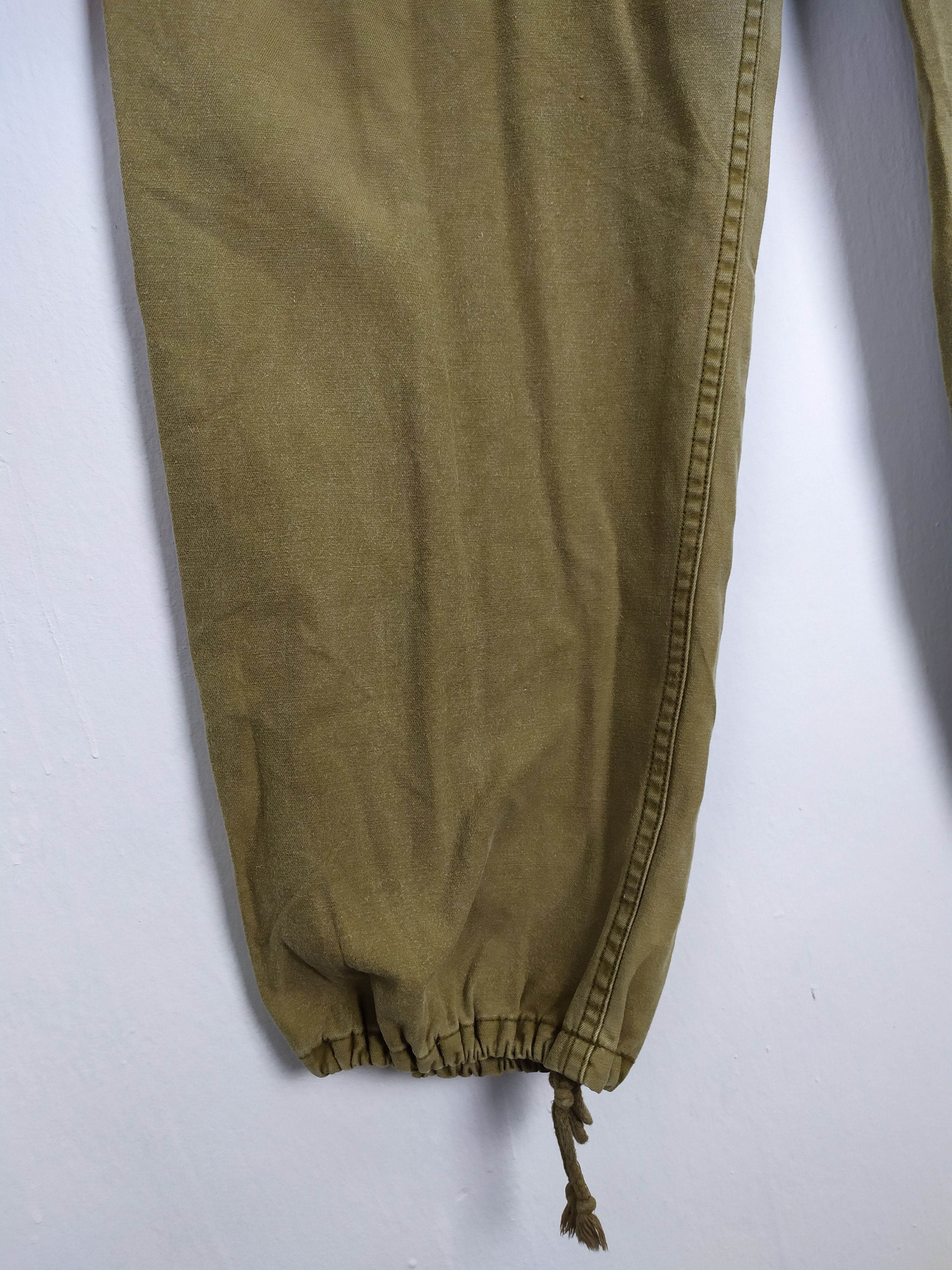 Japanese Brand VINTAGE DOG HOUSE FADED BAGGY CARGO PANTS Size US 32 / EU 48 - 8 Thumbnail
