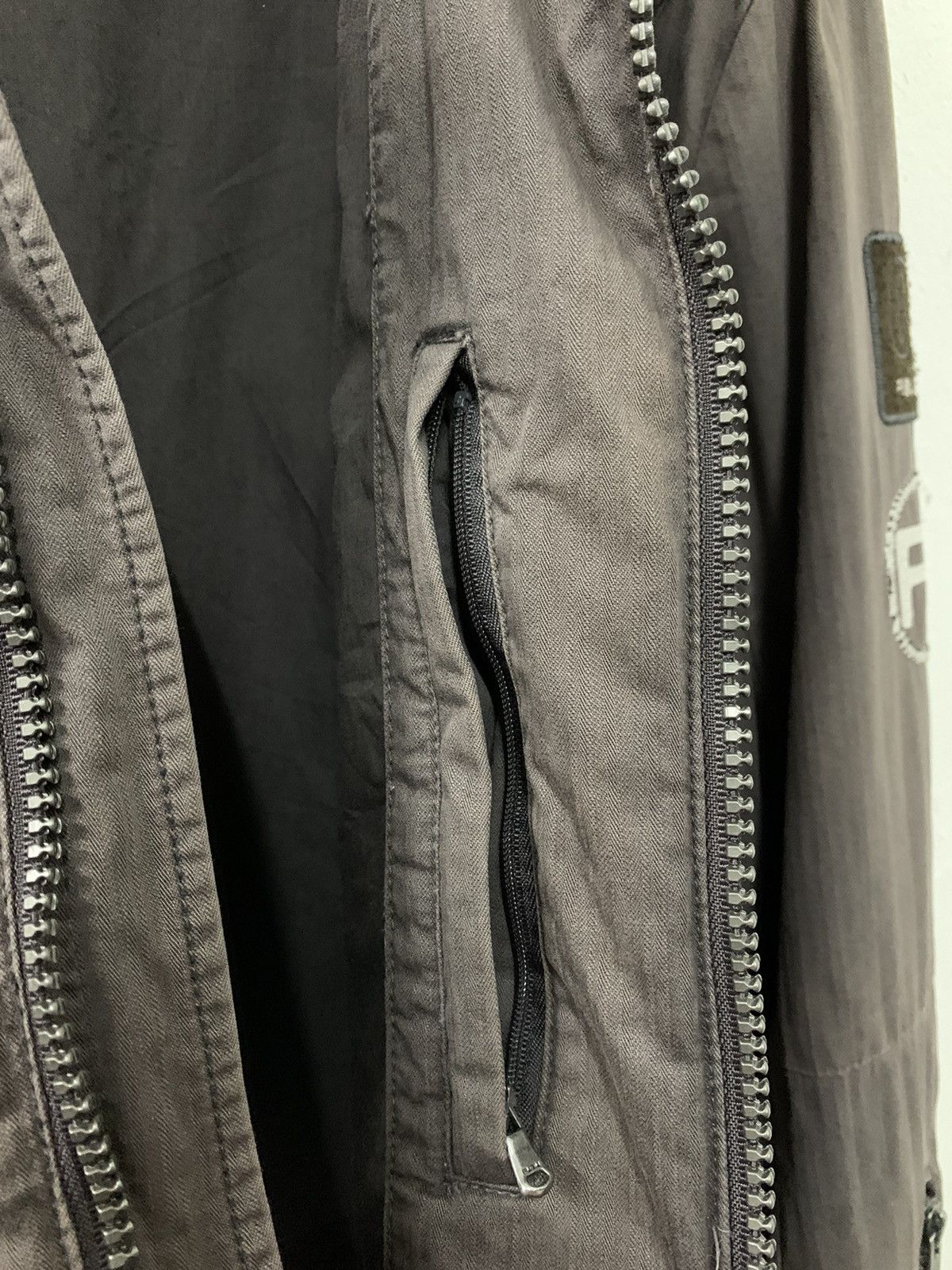 Fubu Fubu Jeans Faded Distressed Zipper Jacket Multi pocket Size US M / EU 48-50 / 2 - 7 Thumbnail