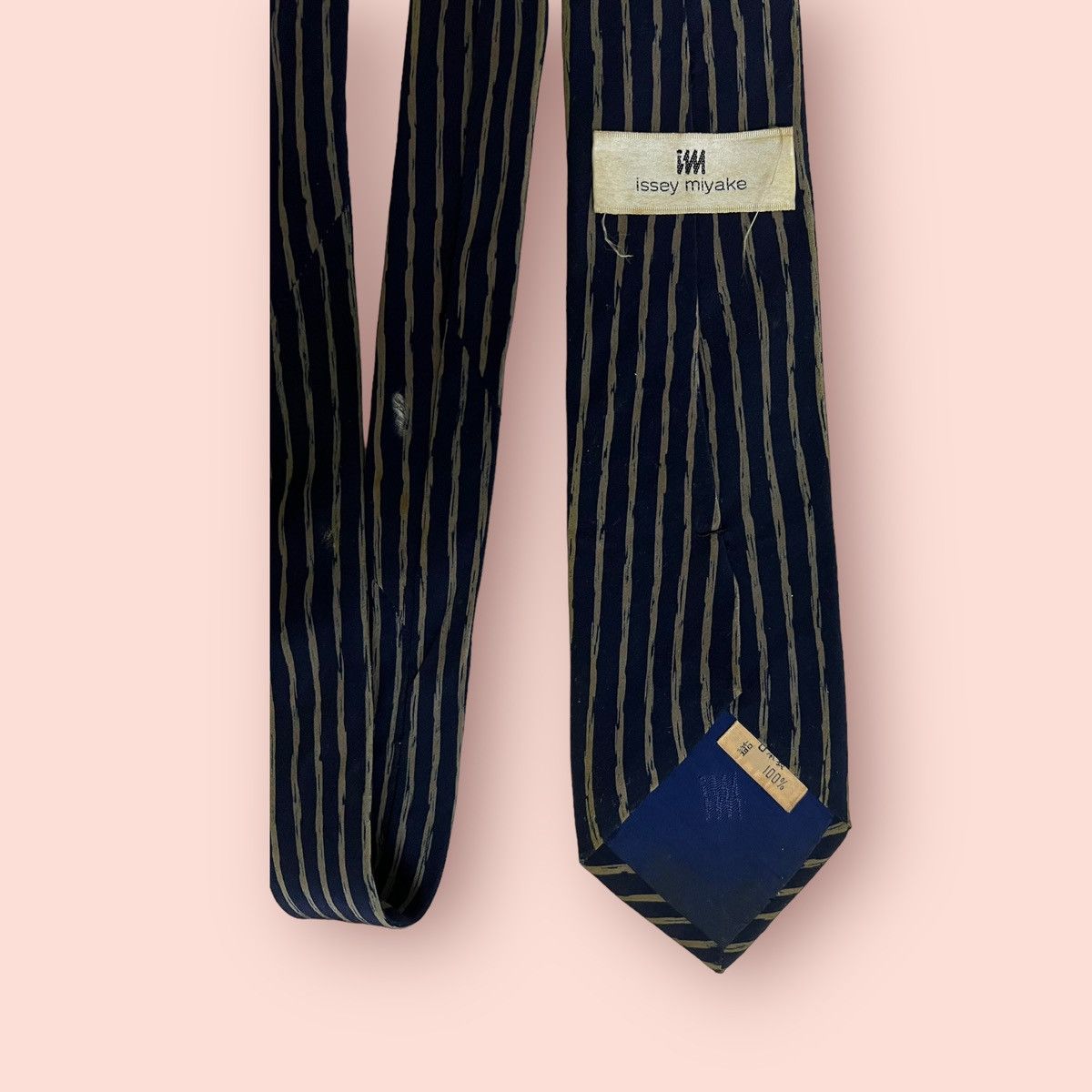 Issey Miyake VINTAGE DISTRESSED ISSEY MIYAKE SILK NECK TIE Size ONE SIZE - 4 Thumbnail
