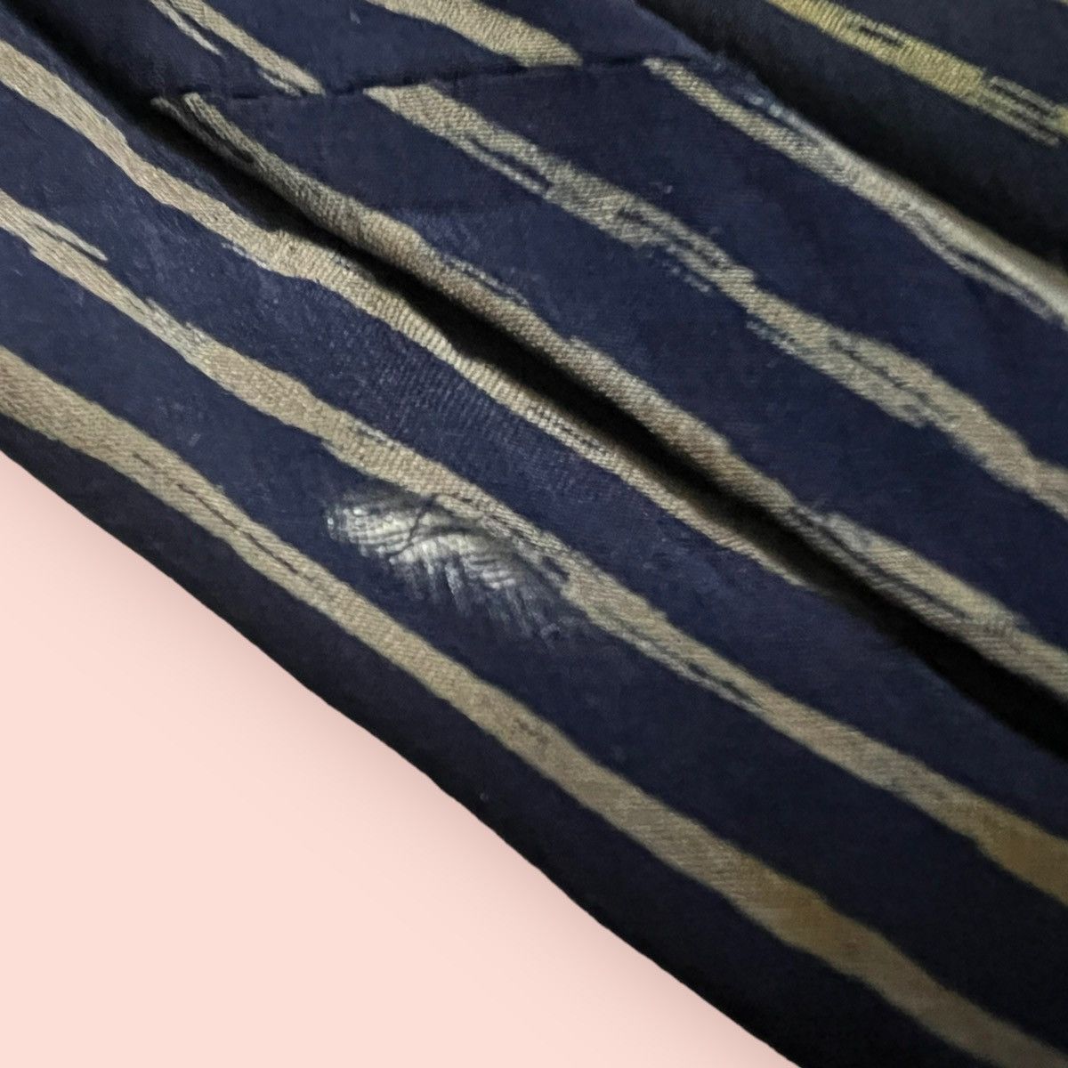 Issey Miyake VINTAGE DISTRESSED ISSEY MIYAKE SILK NECK TIE Size ONE SIZE - 9 Thumbnail