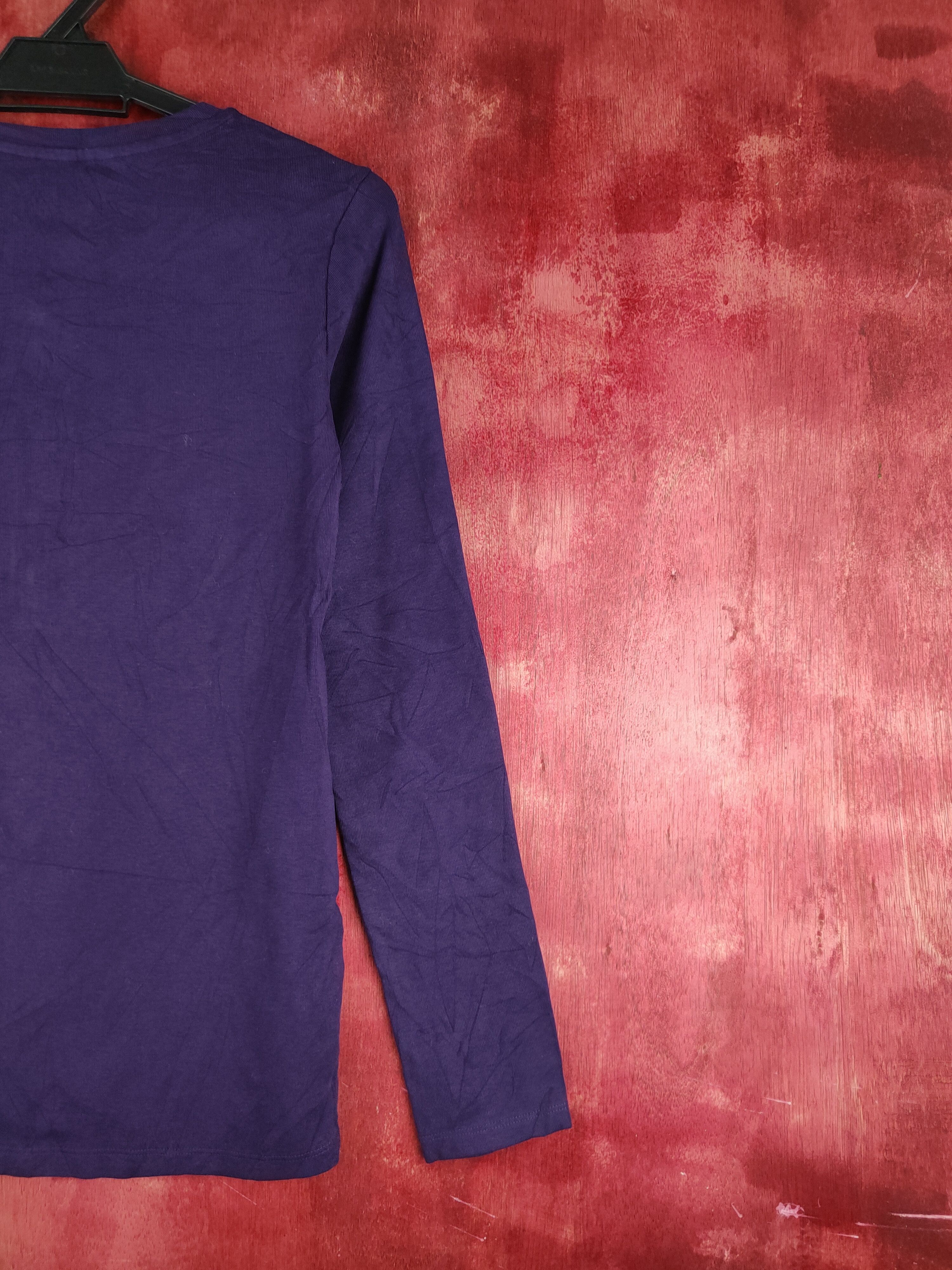 Japanese Brand × Uniqlo Uniqlo Dark Purple Long Sleeve T-shirt #S1190 Size S / US 4 / IT 40 - 9 Thumbnail