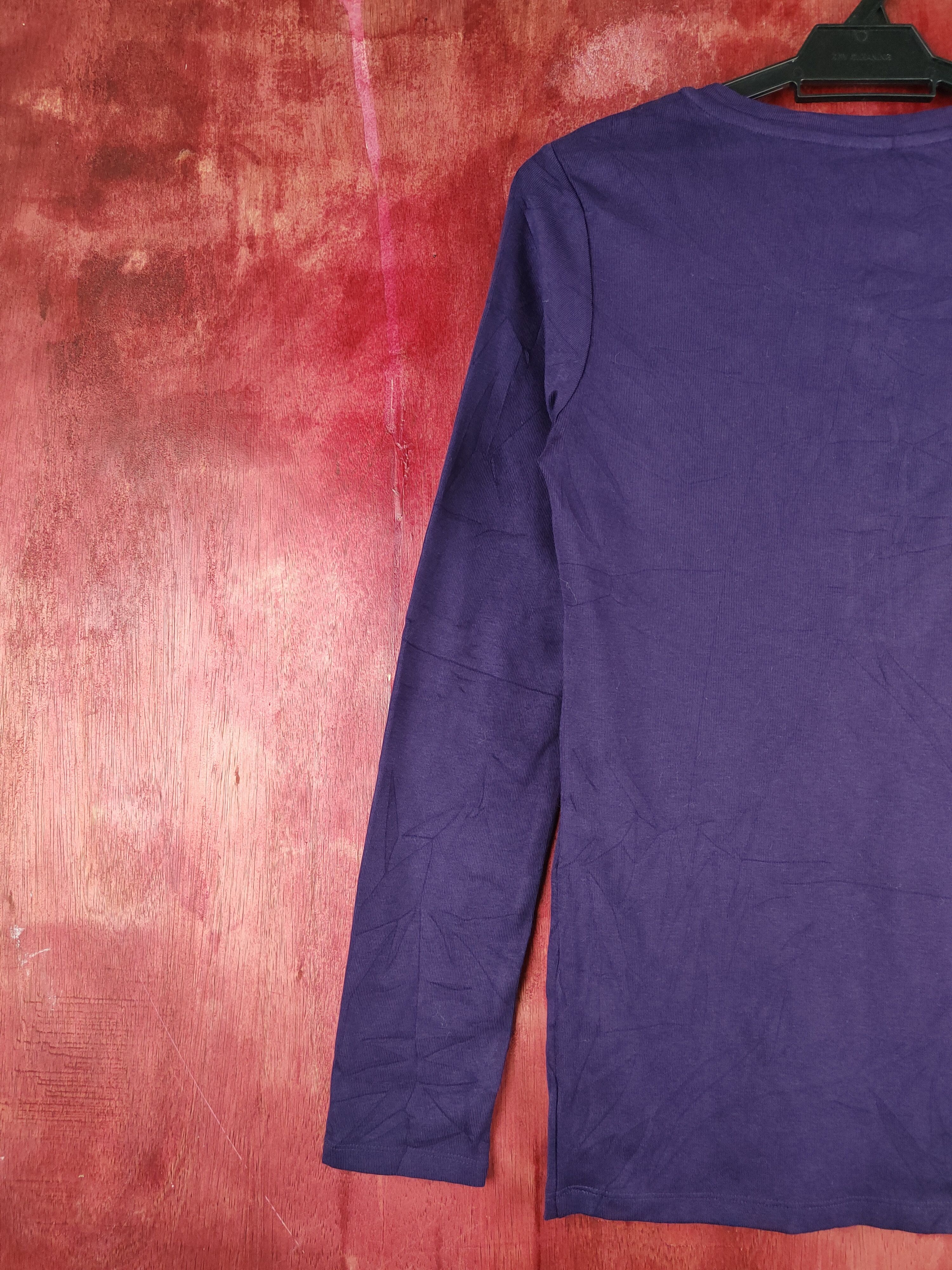 Japanese Brand × Uniqlo Uniqlo Dark Purple Long Sleeve T-shirt #S1190 Size S / US 4 / IT 40 - 8 Thumbnail