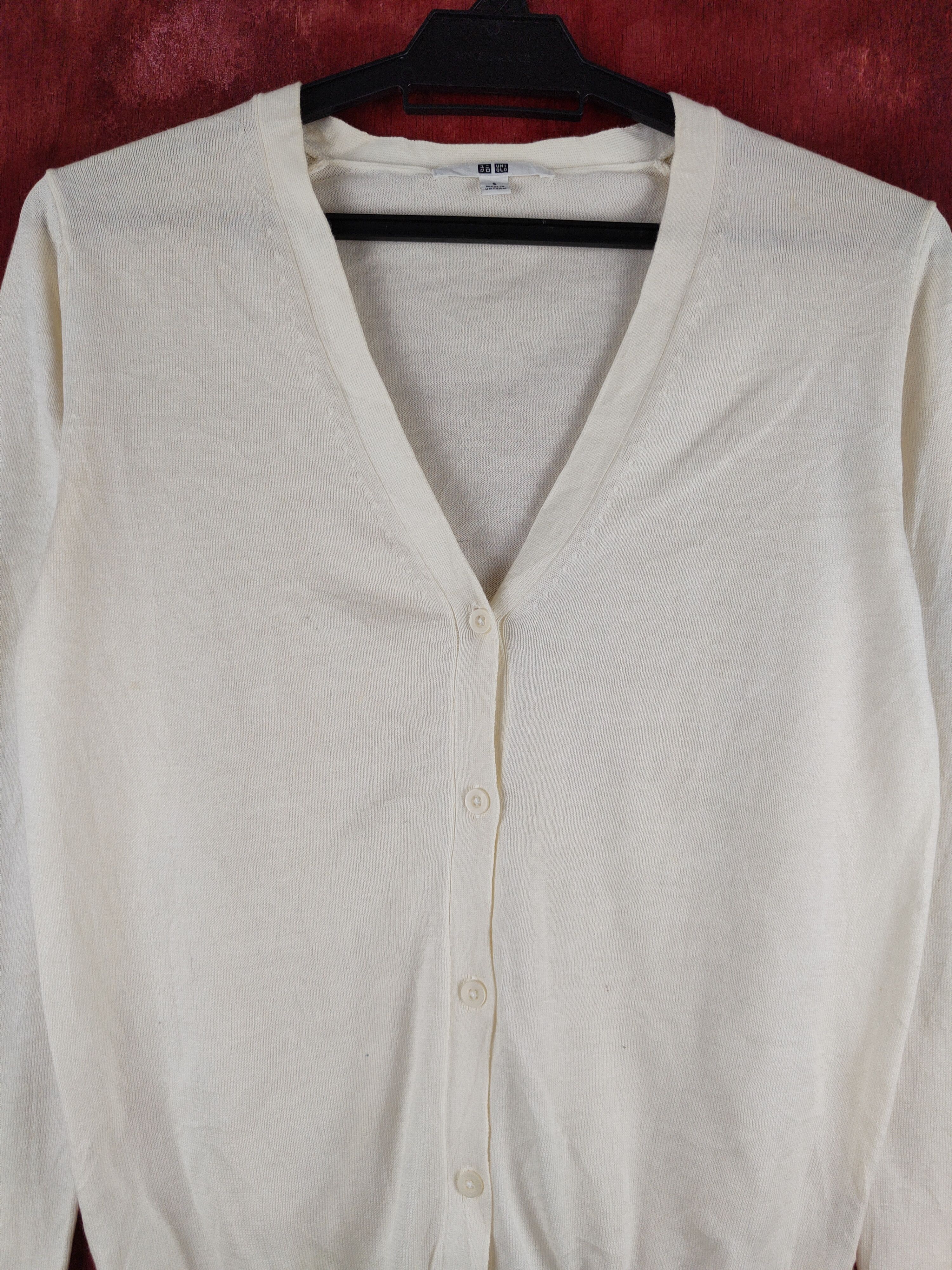 Japanese Brand Uniqlo Ivory Knitwear Cardigan vintage #S1188 Size S / US 4 / IT 40 - 2 Thumbnail