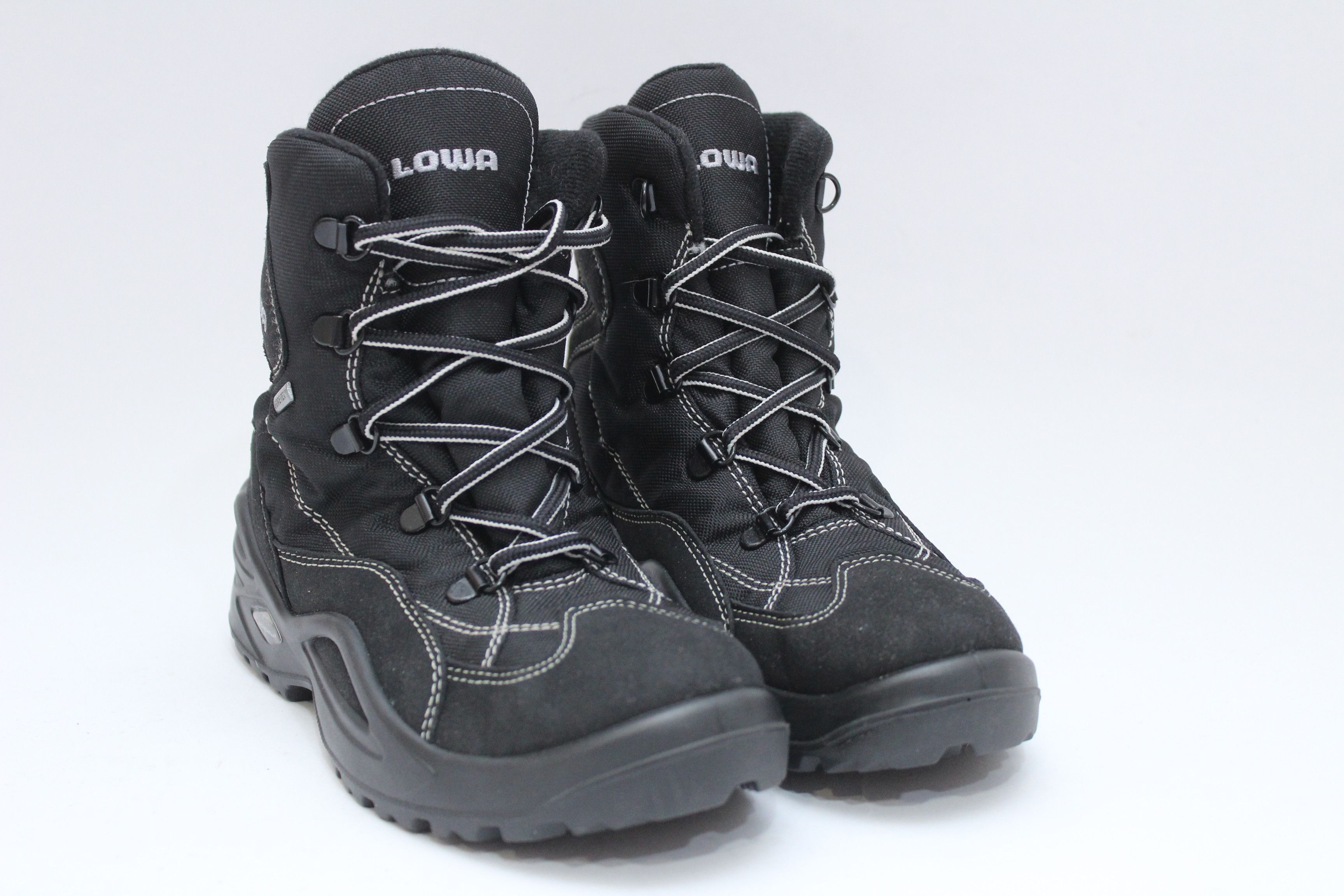 image of Goretex x Hype Lowa Gore Tex Rufus Gtx Trekking Boots Womens Size 36