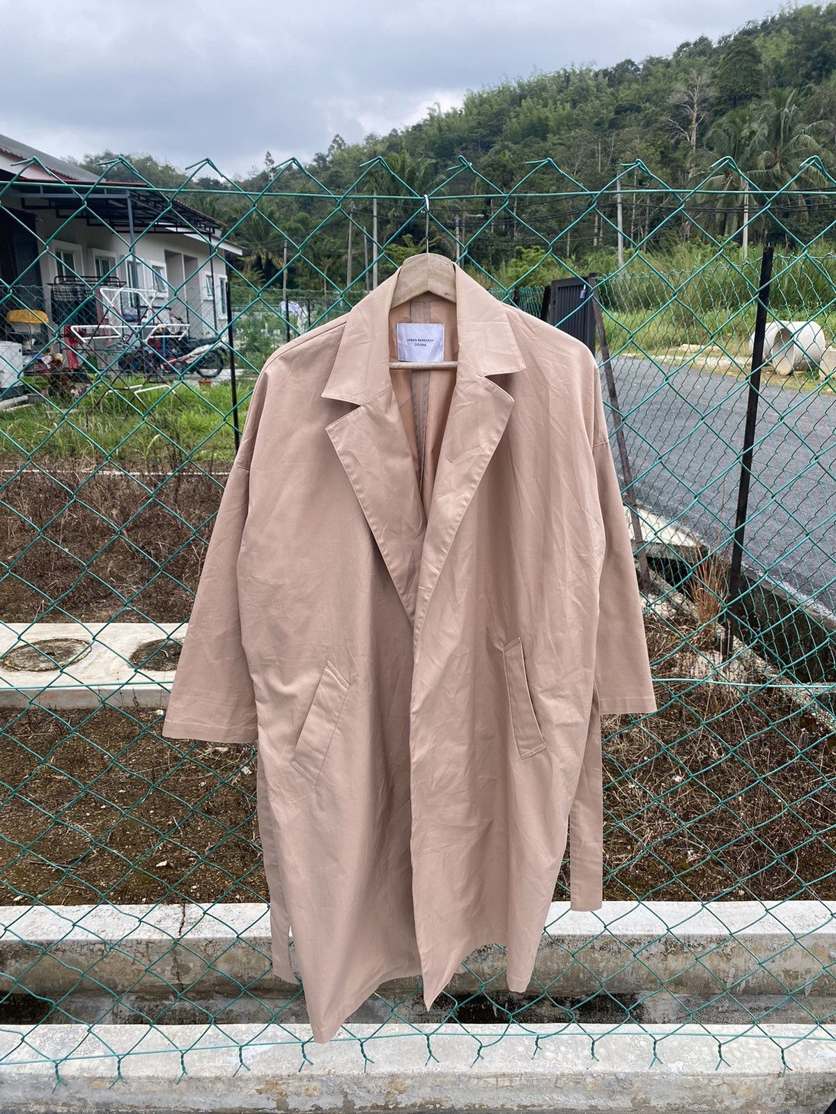 URBAN RESEARCH DOORS Urban Research Doors Trench Coat Size XL / US 12-14 / IT 48-50 - 2 Thumbnail