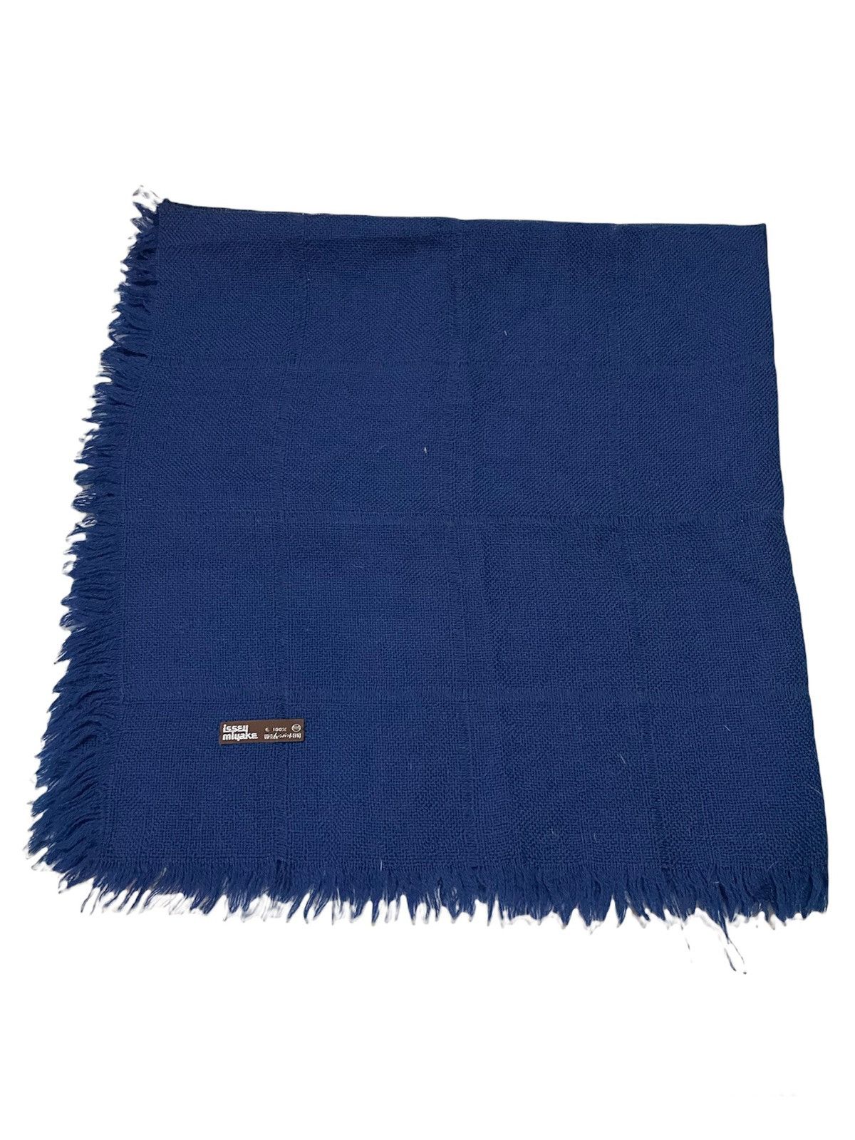 Issey Miyake × Japanese Brand × Vintage Vintage Issey Miyake Square Wool Scarf Size ONE SIZE - 1 Thumbnail