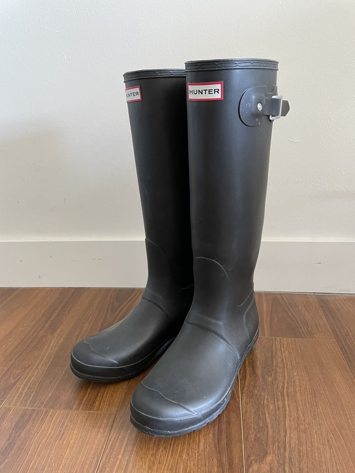 Hunter Hunter Tall Rubber Rain Boots Size US 9 / EU 42 - 1 Thumbnail