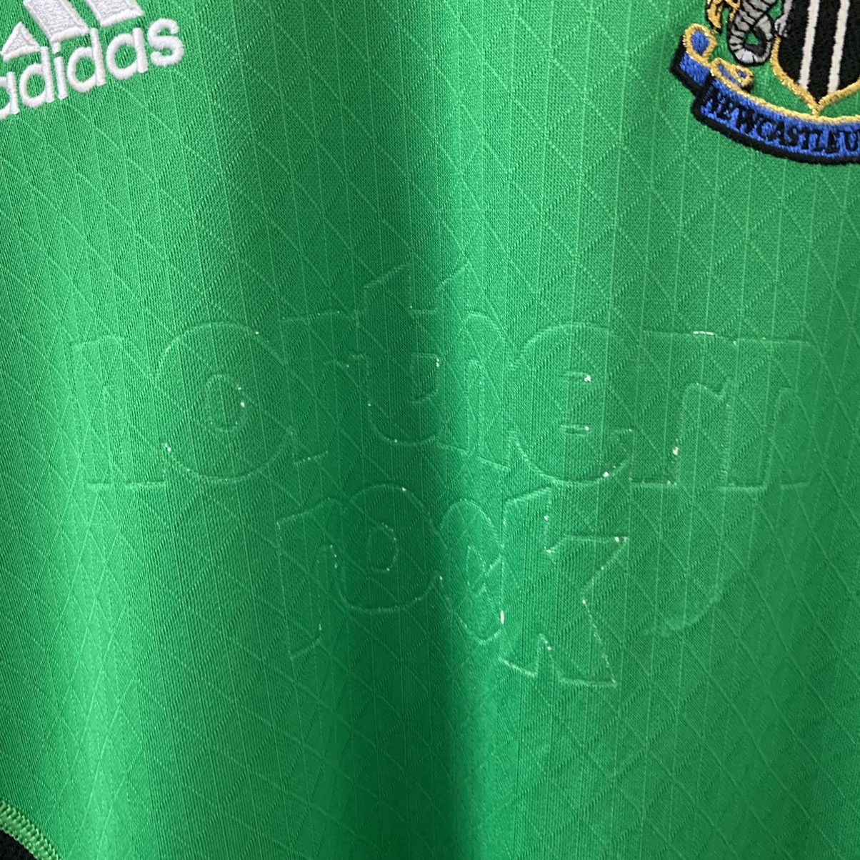 Adidas × Vintage VTG NEWCASTLE UNITED 03/05 KIT (SHAY GIVEN) Size US M / EU 48-50 / 2 - 3 Thumbnail