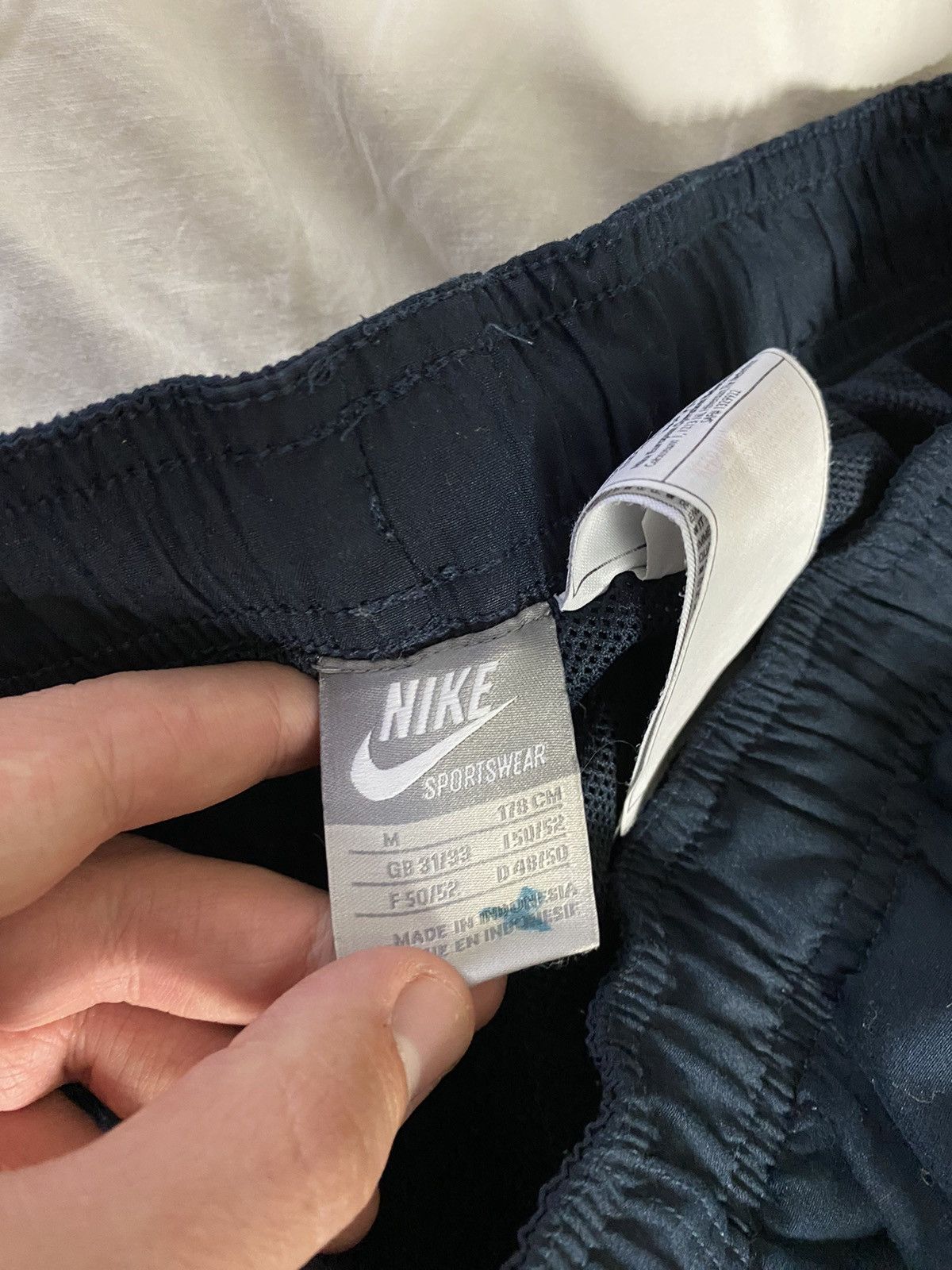 Nike Nike Vintage Zipped Drill Nylon Track Streetwear Pants Size US 32 / EU 48 - 9 Thumbnail