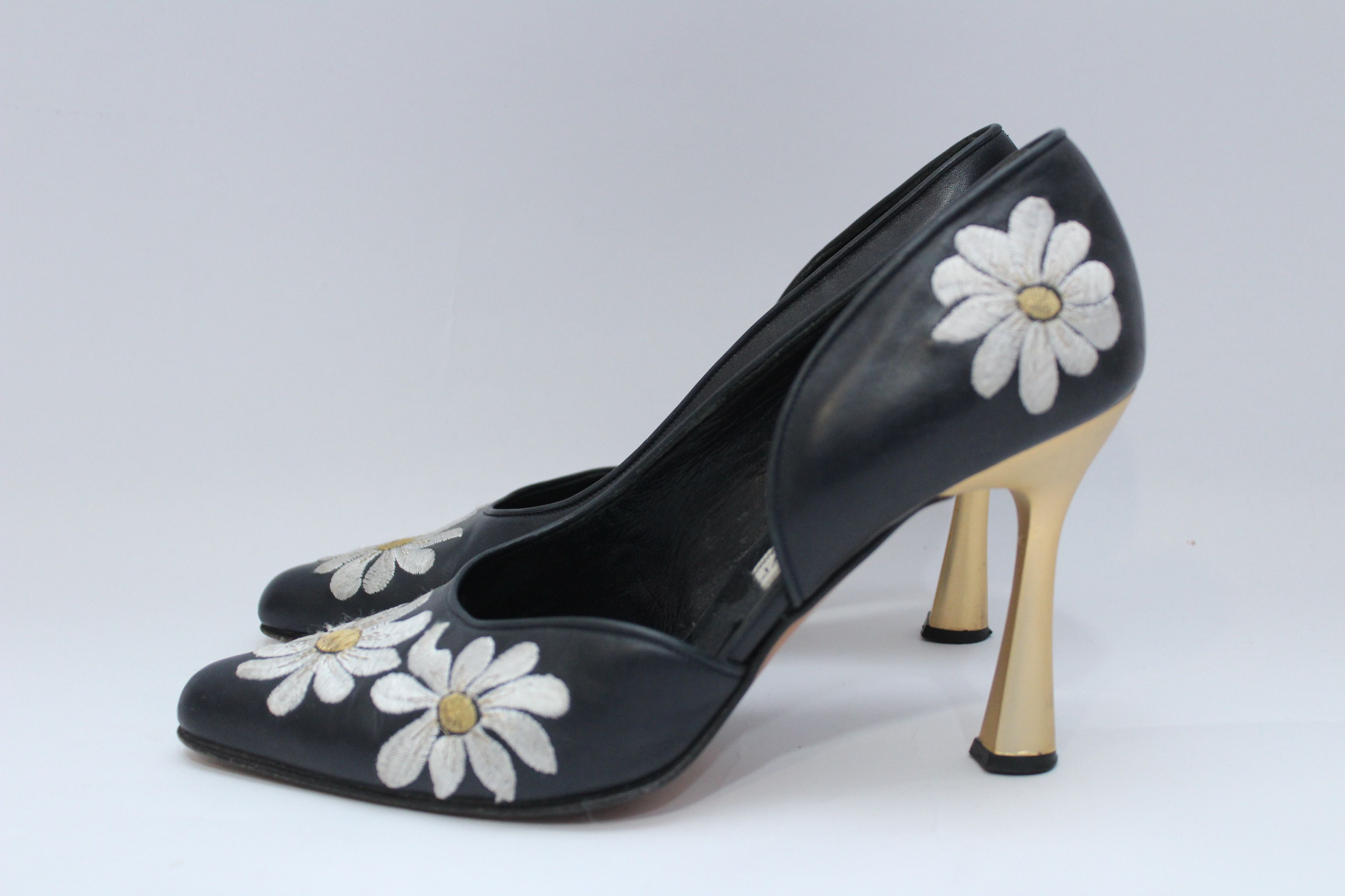 Gianmarco Lorenzi Leather Floral Embroidery Shoes Size 39.5