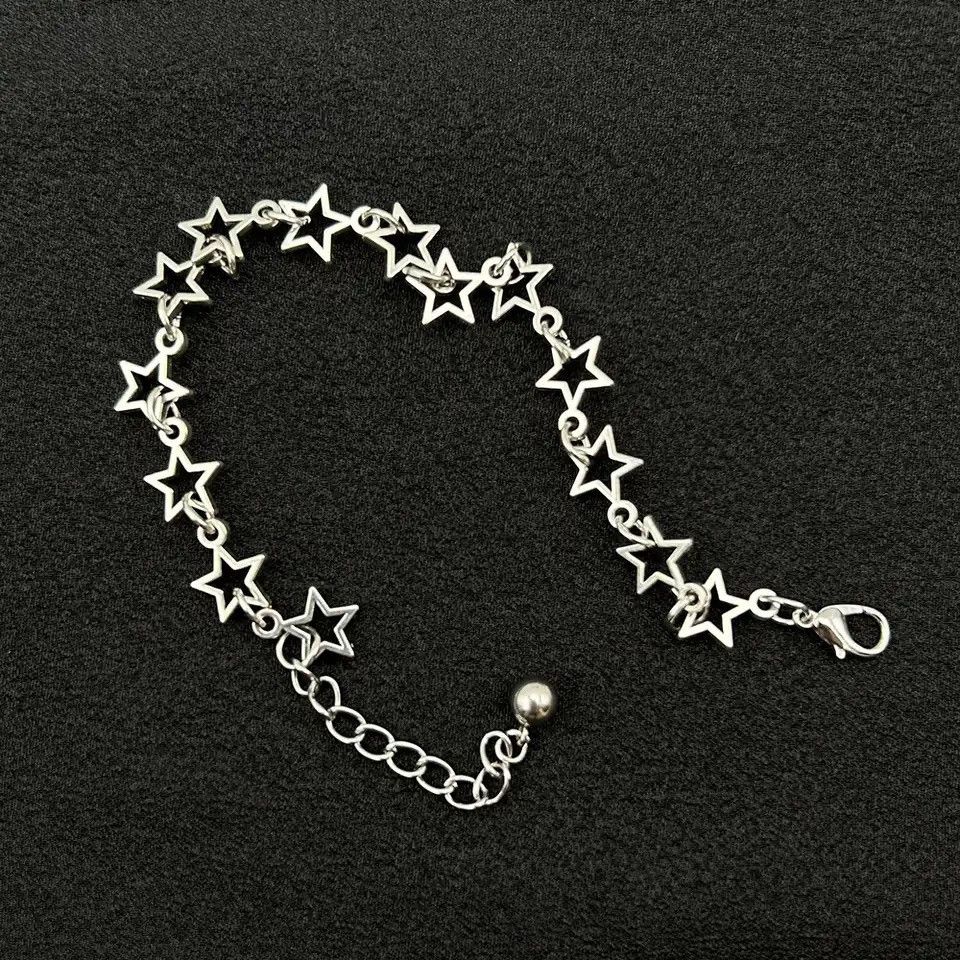 Japanese Brand × Jewelry Y2K Silver Star Bracelet Size ONE SIZE - 6 Thumbnail
