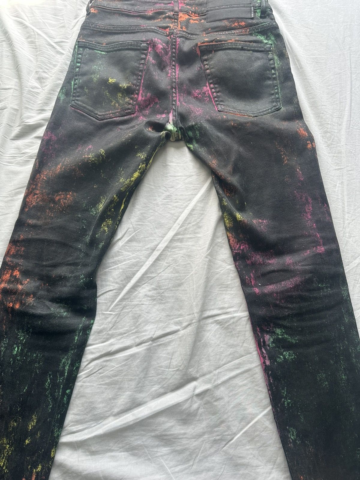 Marcelo Burlon Marcelo Burlon paint splatter jeans (CMYA018F19C30092) Size US 30 / EU 46 - 3 Thumbnail