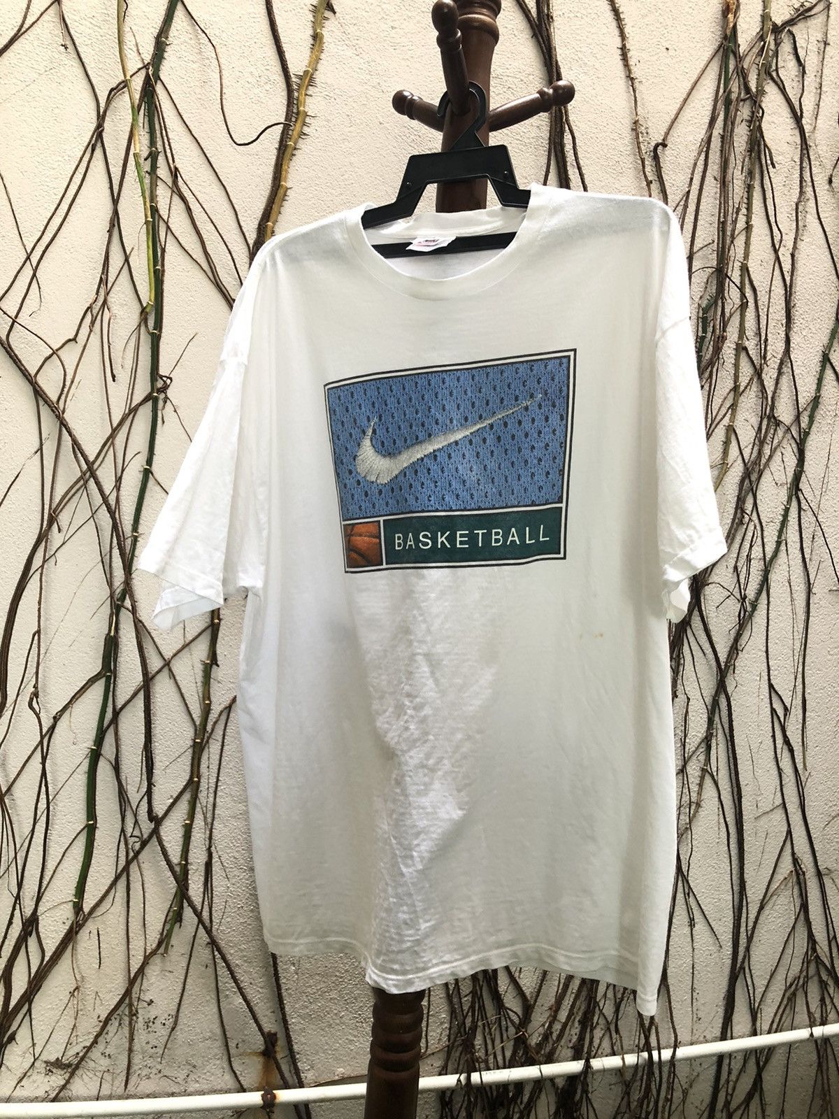 image of Made In USA x Nike 90's Nike Basketball in White, Men's (Size XL)