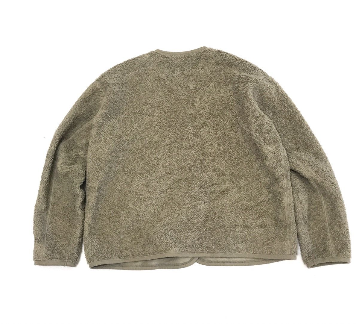 Uniqlo heavy sherpa button up jacket for women Size ONE SIZE - 4 Thumbnail