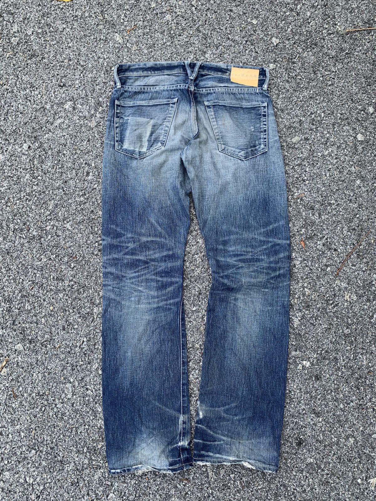 Japanese Brand × Vanquish Vanquish Selvage Denime Distressed designations Size US 32 / EU 48 - 2 Thumbnail