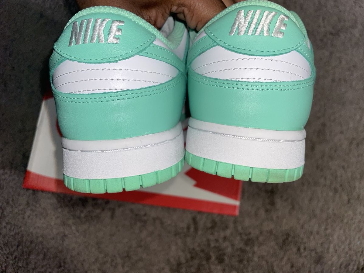 Nike Dunk Low Green Glow 2021