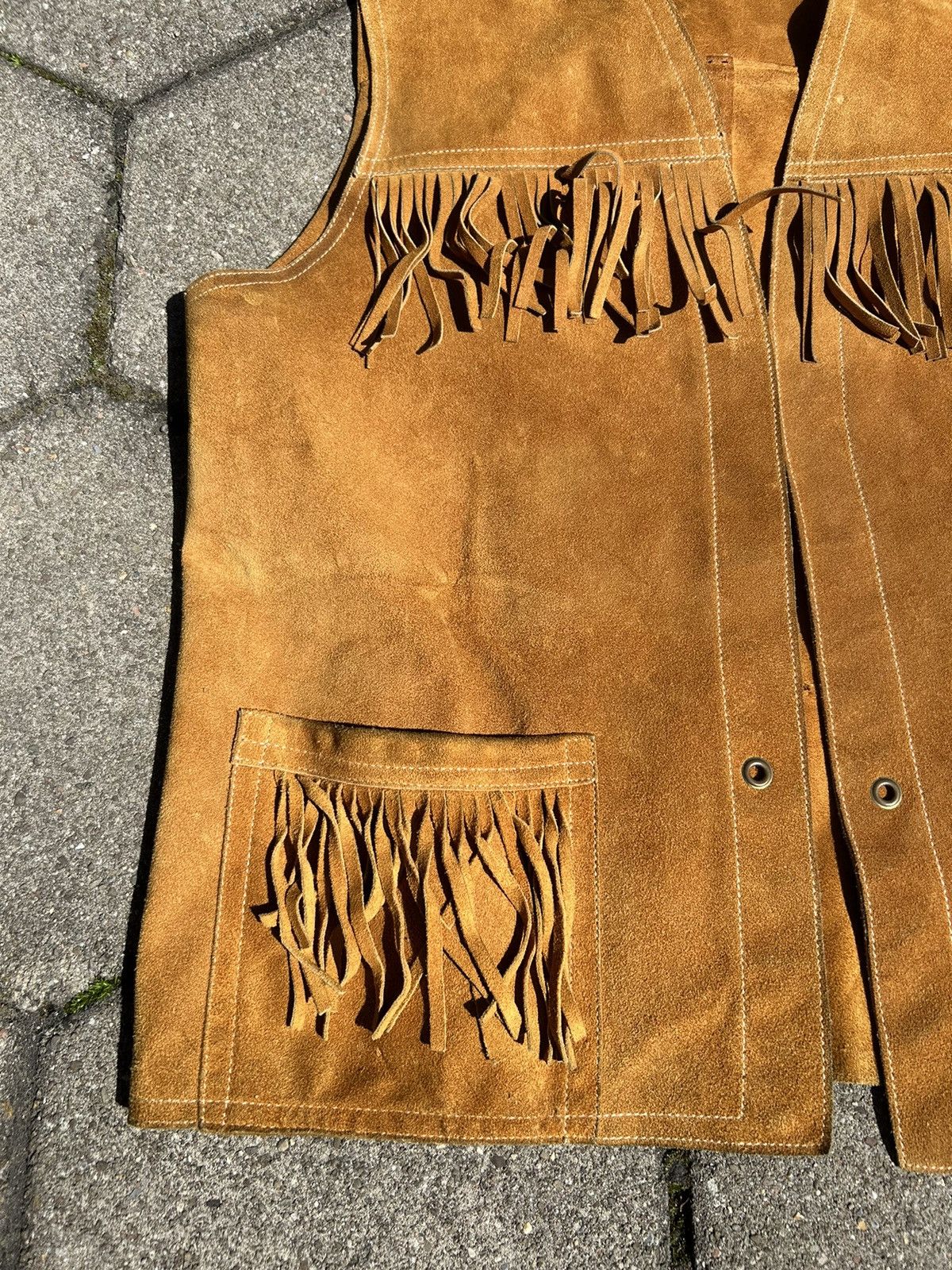 Japanese Brand × Vintage Vintage Suede Fringe Vest Rare 60s 70s Size US M / EU 48-50 / 2 - 2 Thumbnail