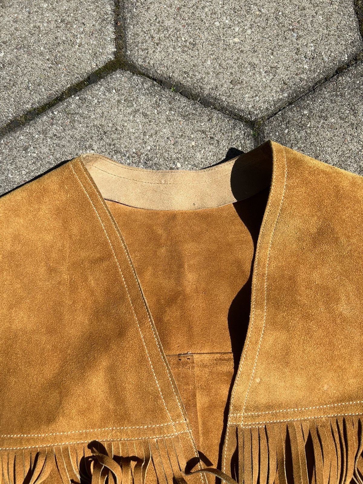 Japanese Brand × Vintage Vintage Suede Fringe Vest Rare 60s 70s Size US M / EU 48-50 / 2 - 6 Thumbnail