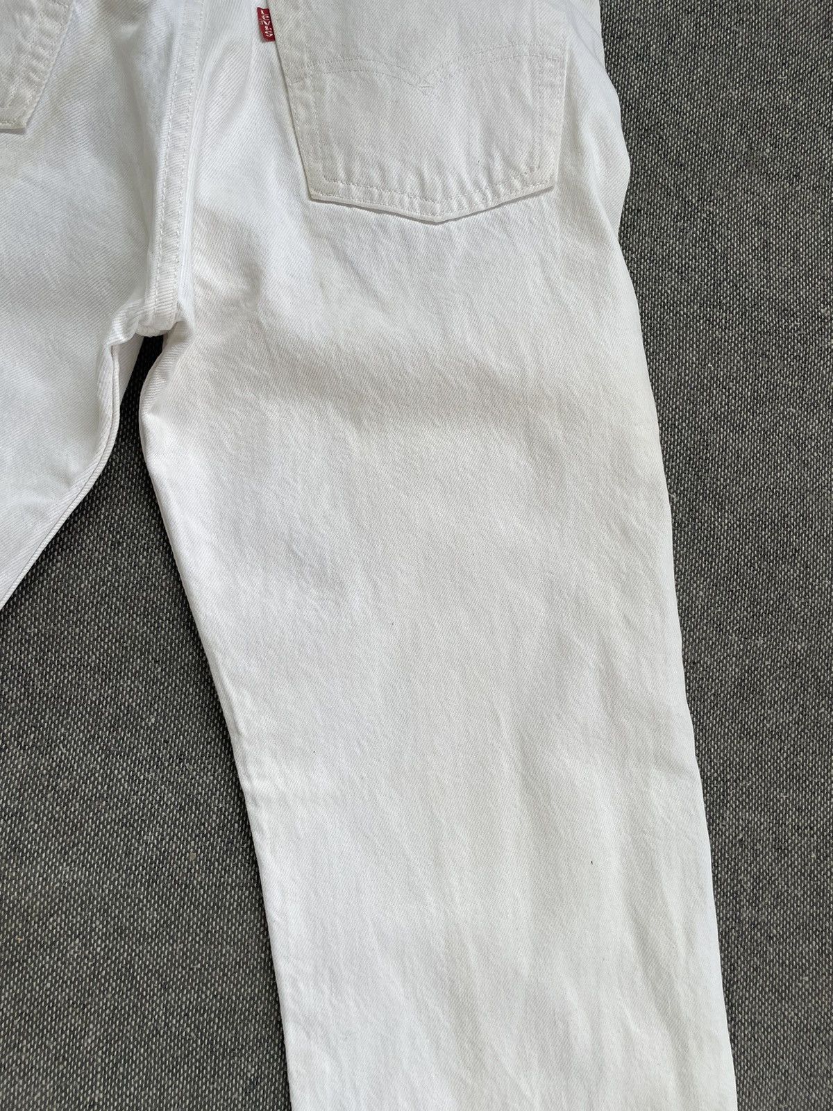 Levi's Vintage Clothing Vintage 90s LEVI’S 501 Jeans Made In Usa Size US 27 - 14 Thumbnail